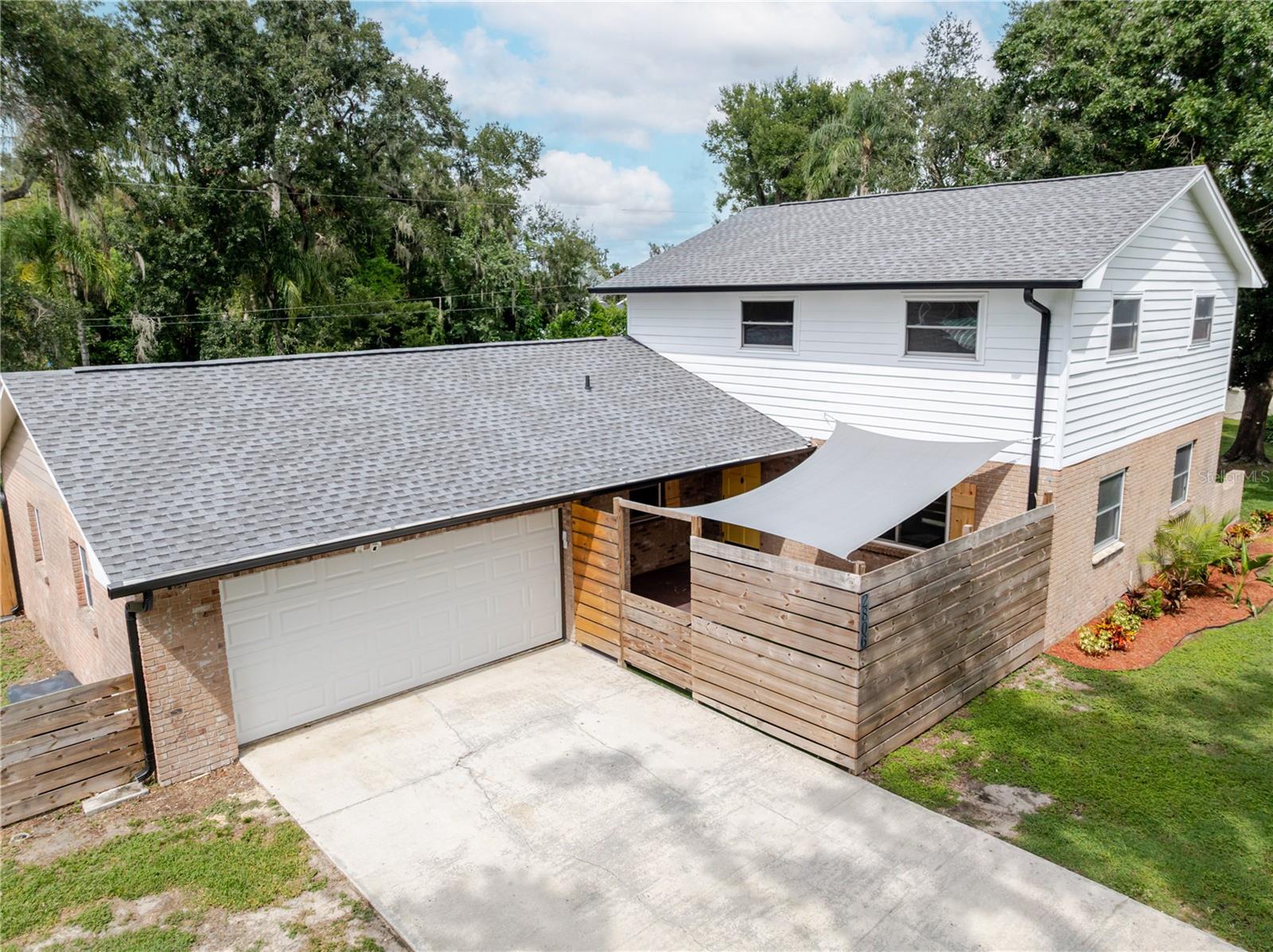 Image 8 of 66 For 2806 Springdell Circle