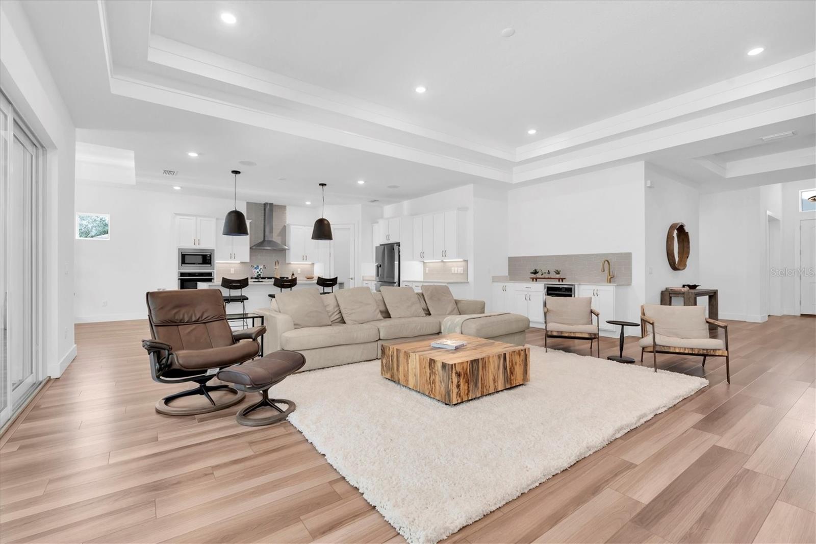 Image 9 of 49 For 12954 Marabou Drive