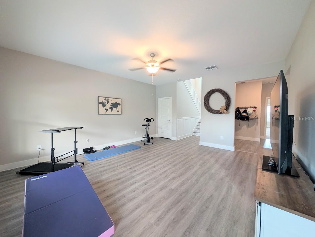 Image 18 of 31 For 7416 Faul Street