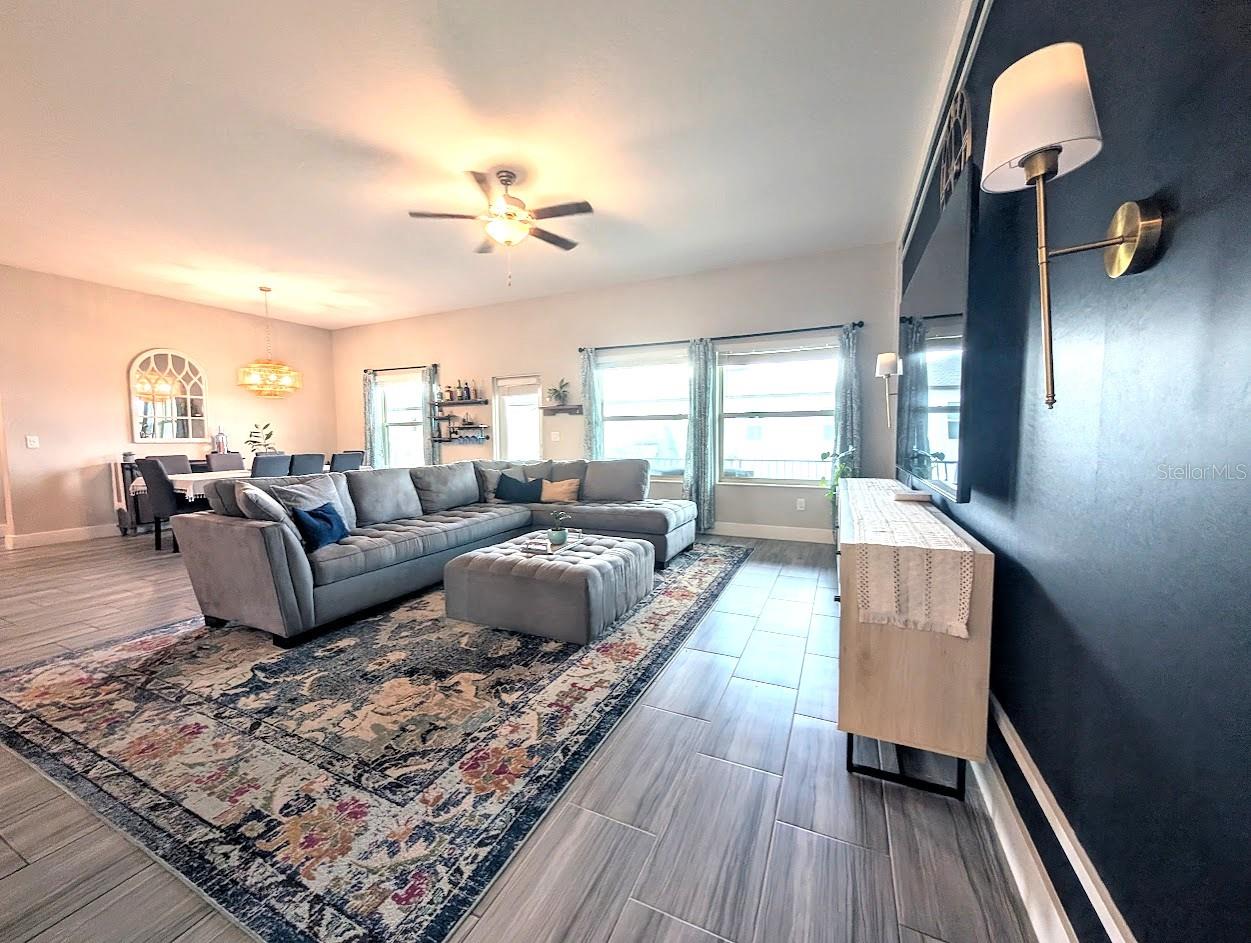 Image 4 of 31 For 7416 Faul Street