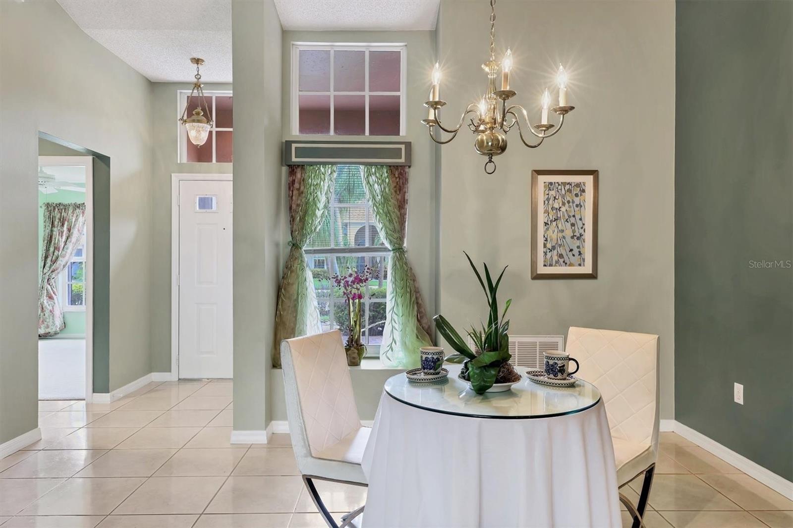 Image 10 of 35 For 5691 Beaurivage Avenue