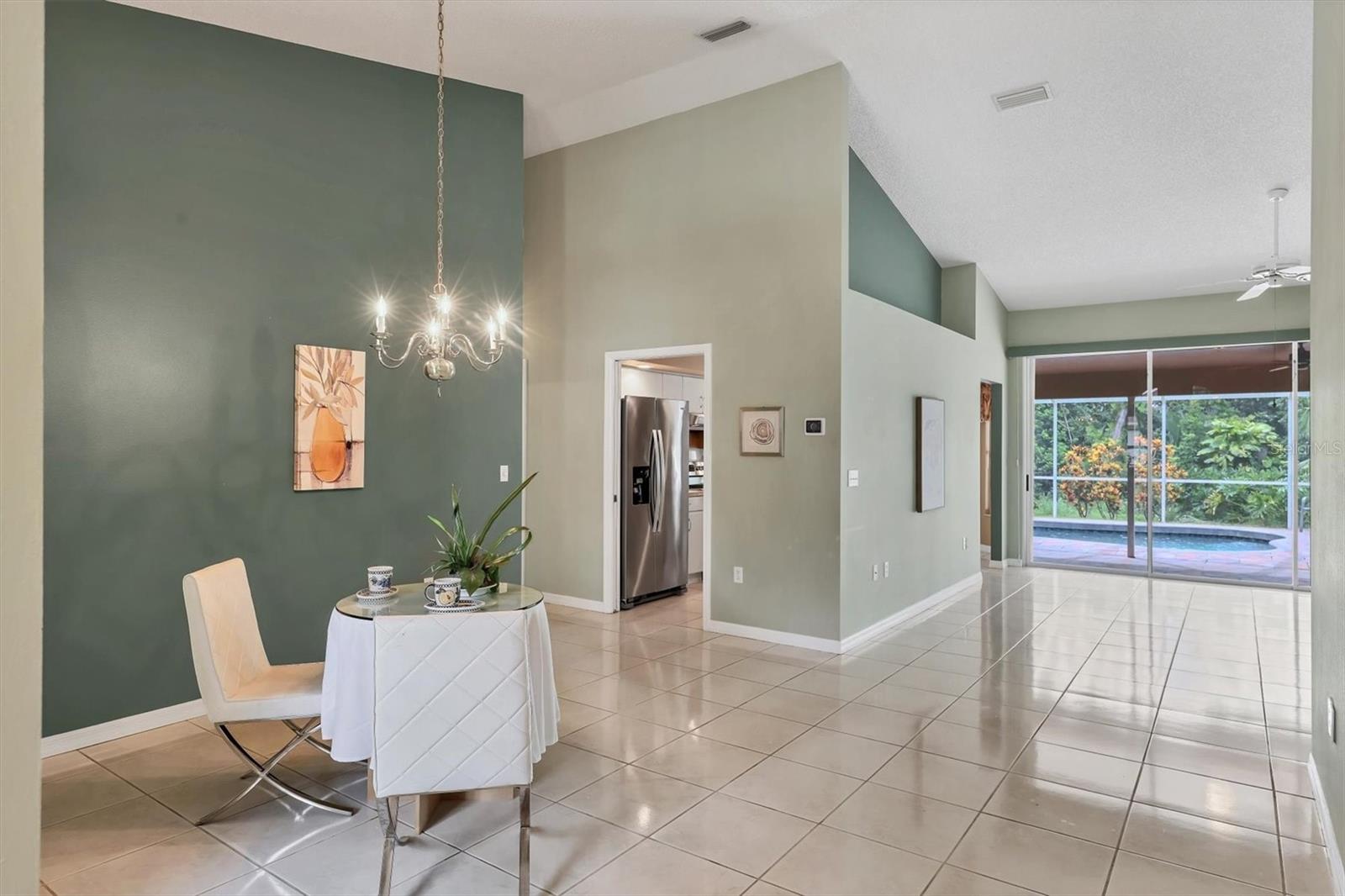 Image 11 of 35 For 5691 Beaurivage Avenue
