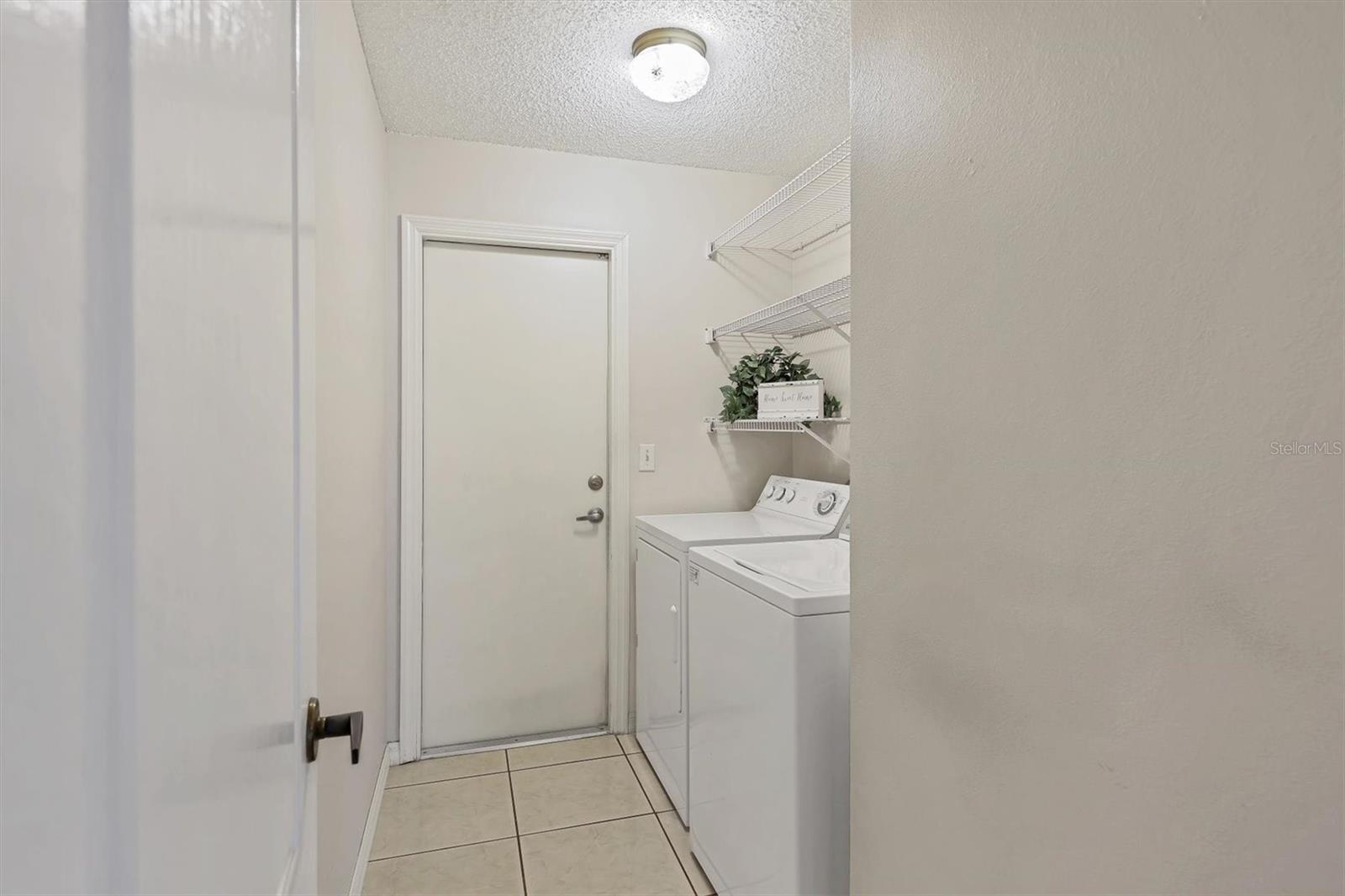 Image 24 of 35 For 5691 Beaurivage Avenue