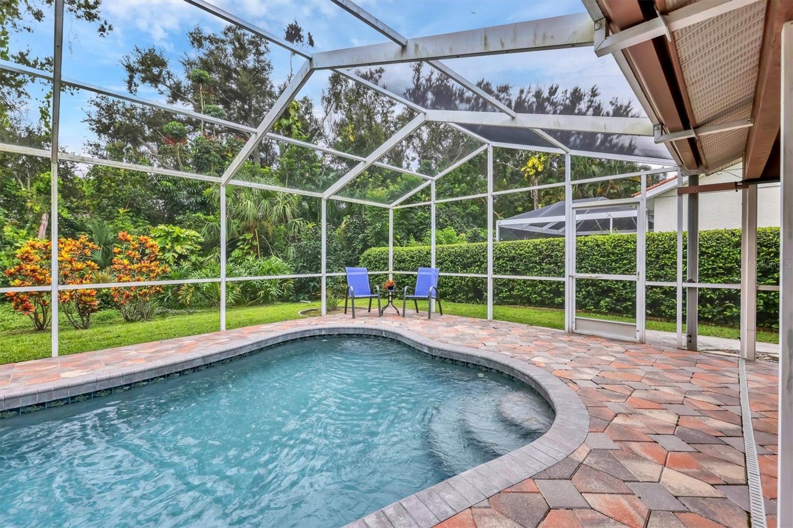 Image 29 of 35 For 5691 Beaurivage Avenue