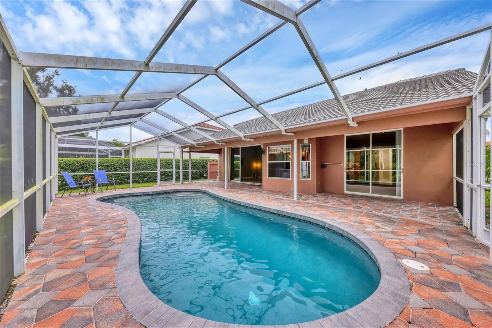 Image 32 of 35 For 5691 Beaurivage Avenue