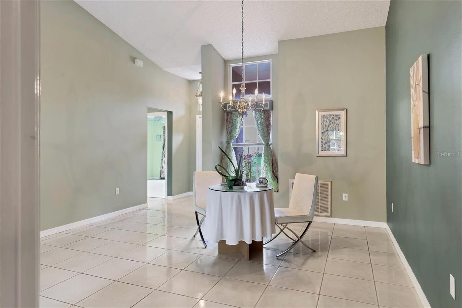 Image 9 of 35 For 5691 Beaurivage Avenue