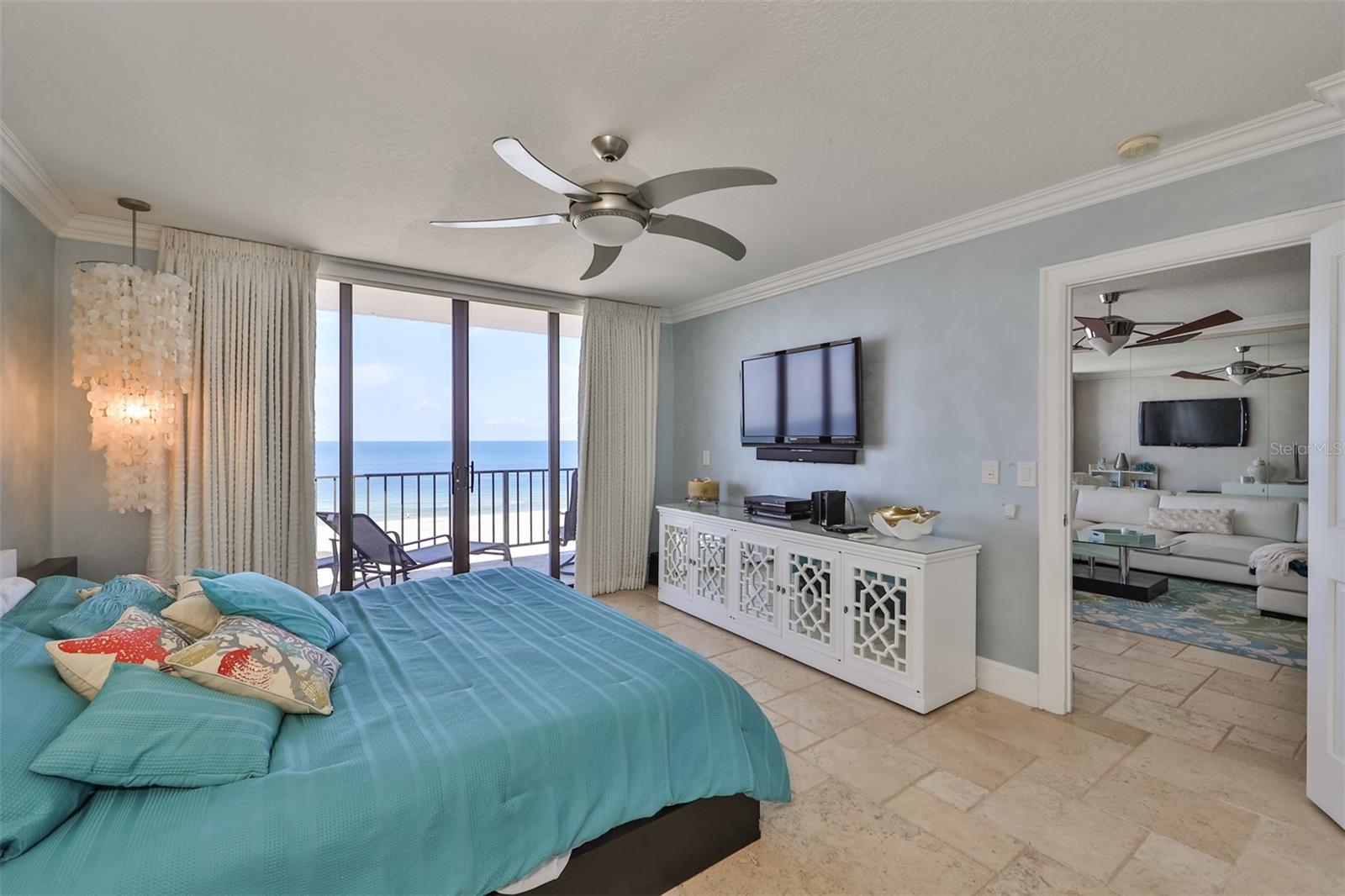 Image 19 of 42 For 5396 Gulf Boulevard 602