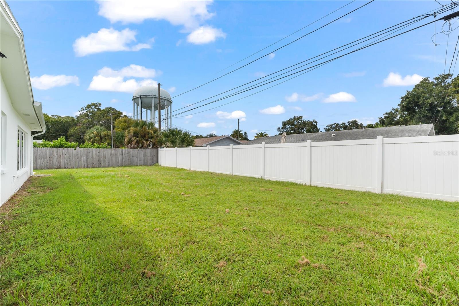 Image 13 of 26 For 1468 Sandy Lane