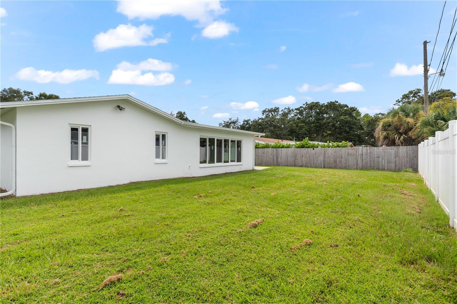 Image 14 of 26 For 1468 Sandy Lane