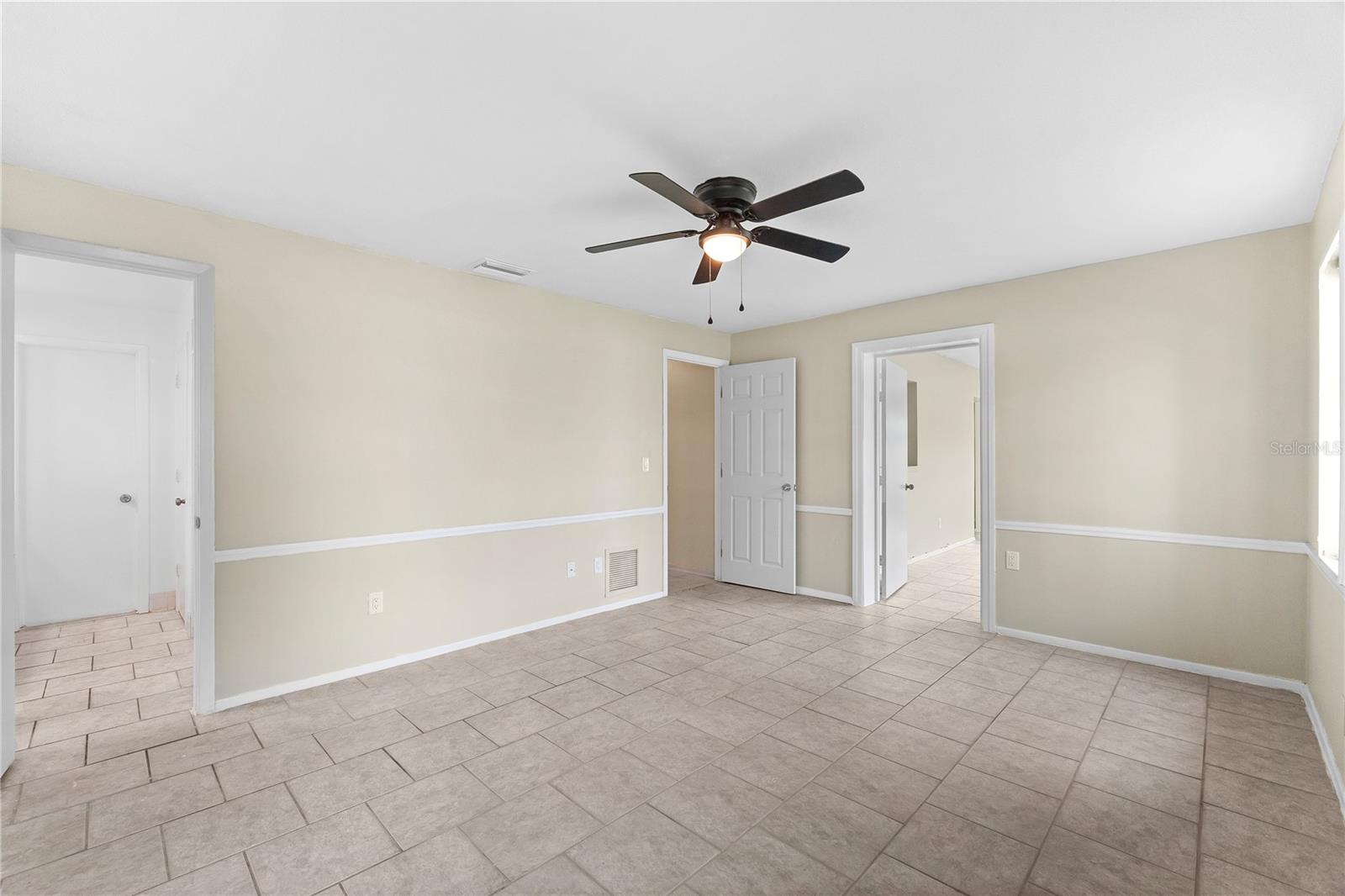 Image 5 of 26 For 1468 Sandy Lane