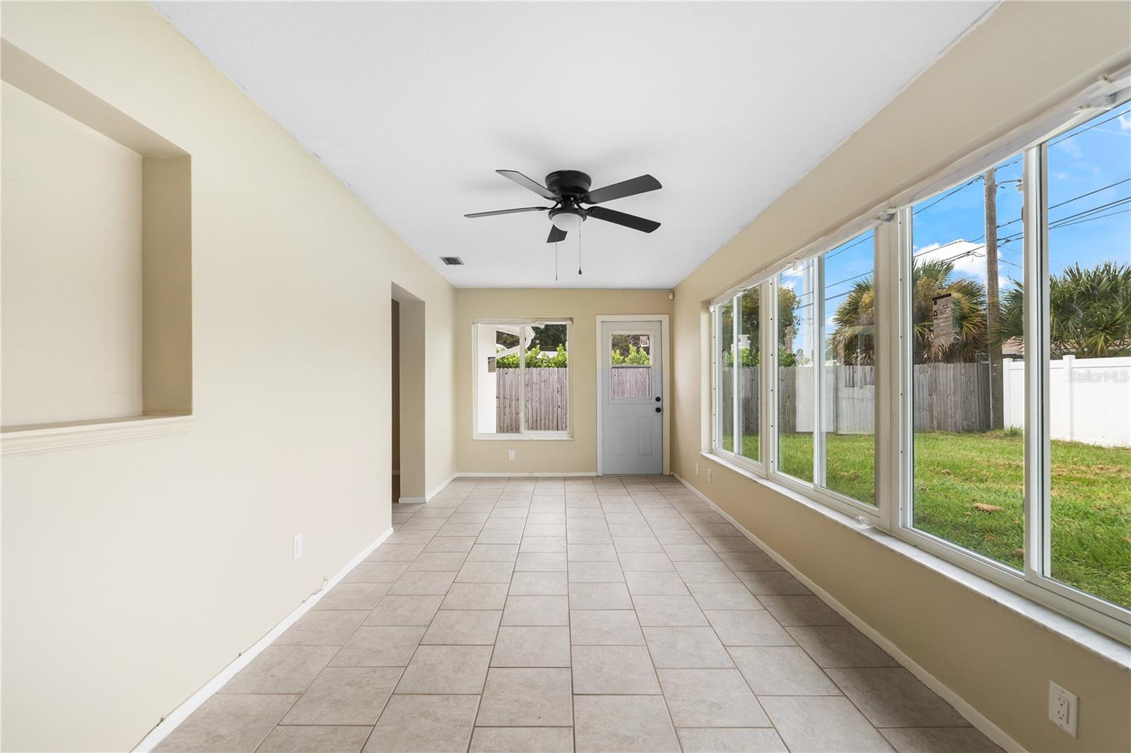 Image 8 of 26 For 1468 Sandy Lane