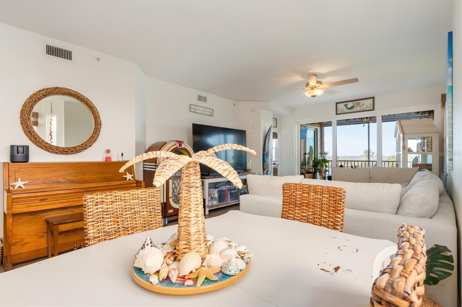 Image 11 of 48 For 13213 Gasparilla Road B305