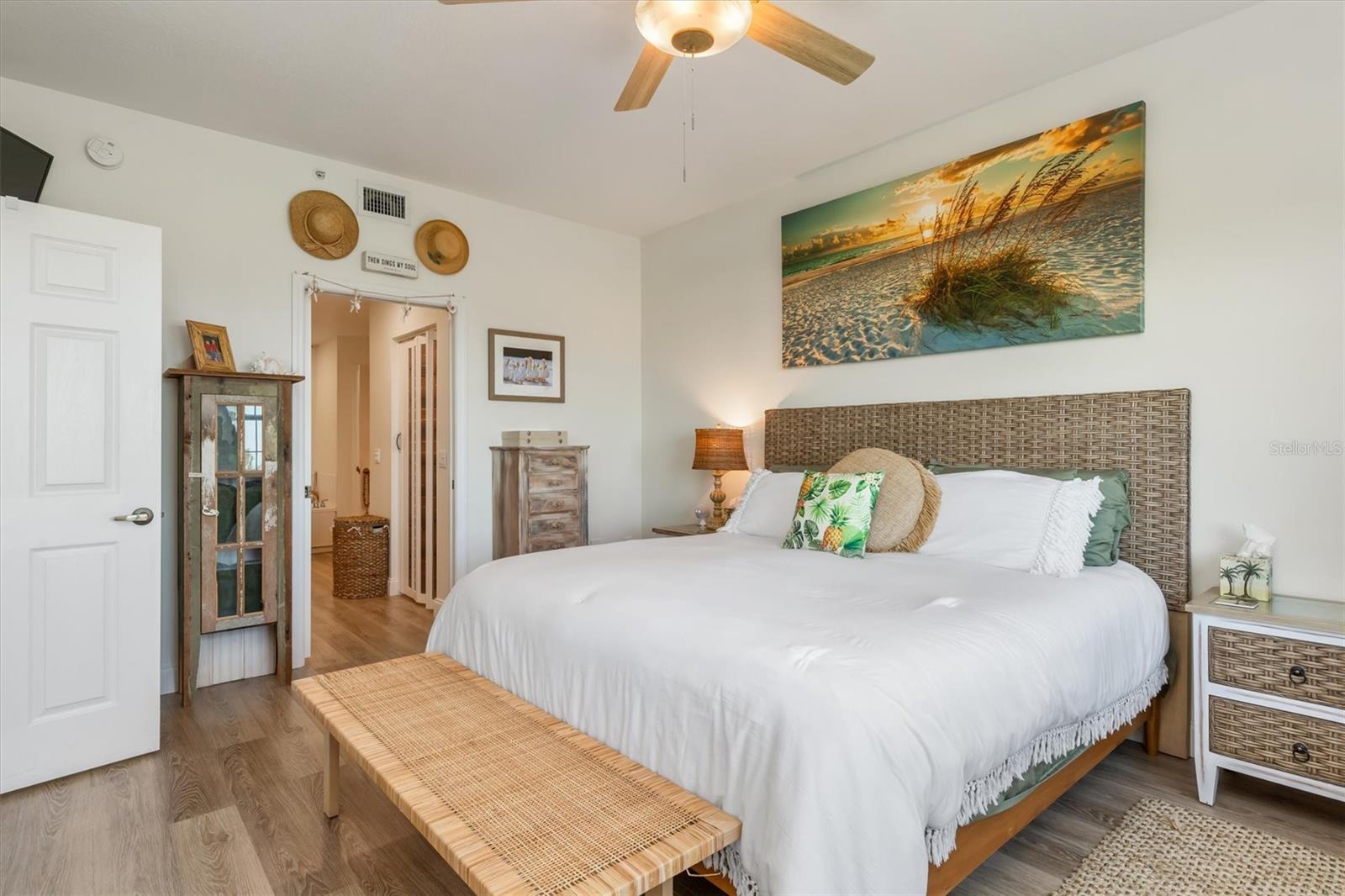 Image 18 of 48 For 13213 Gasparilla Road B305