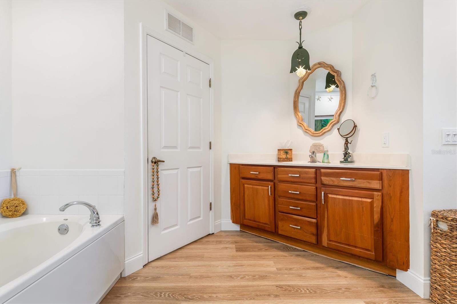 Image 26 of 48 For 13213 Gasparilla Road B305