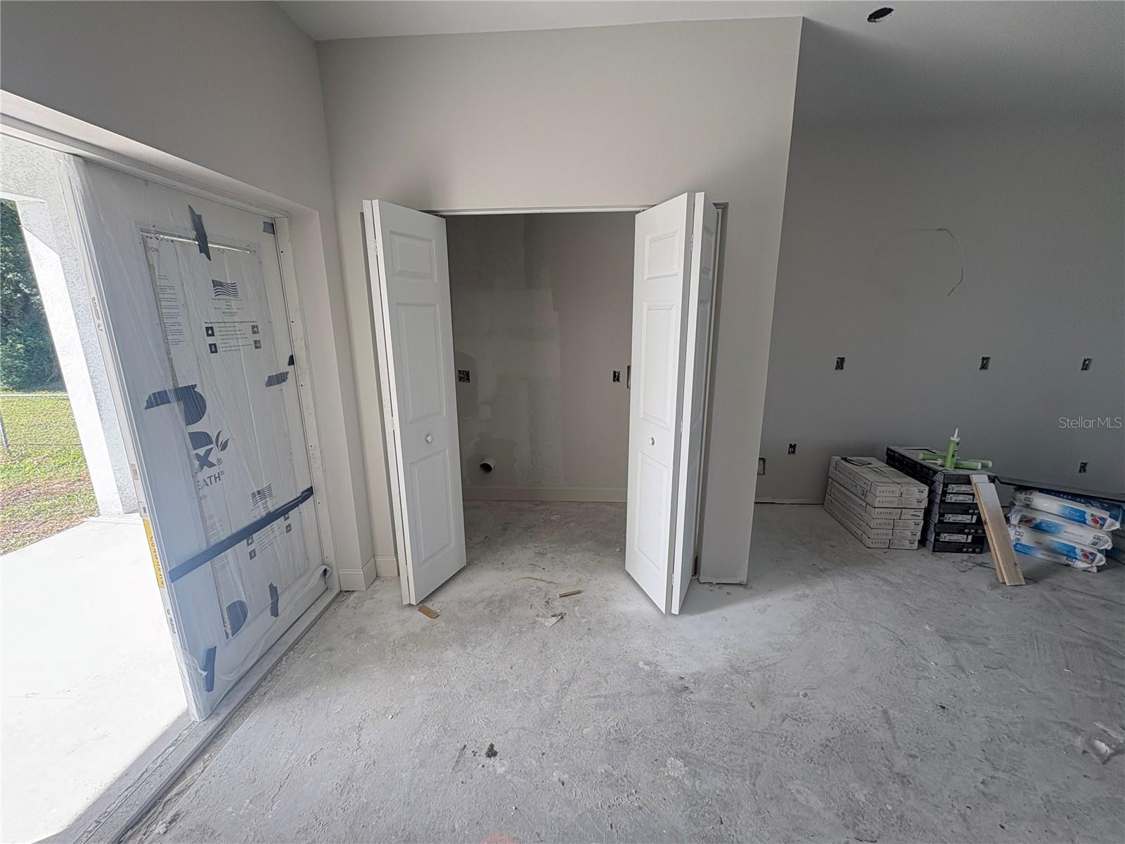 Image 15 of 24 For 1305 Parker Avenue