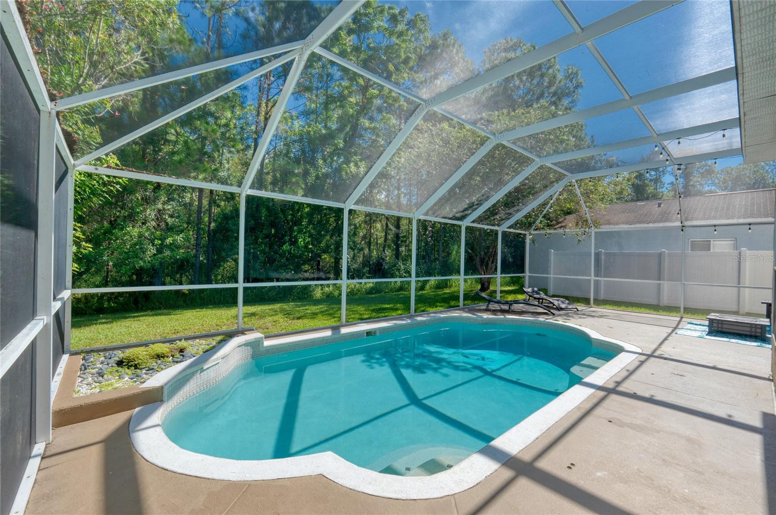 Image 10 of 60 For 13234 Royal George Avenue