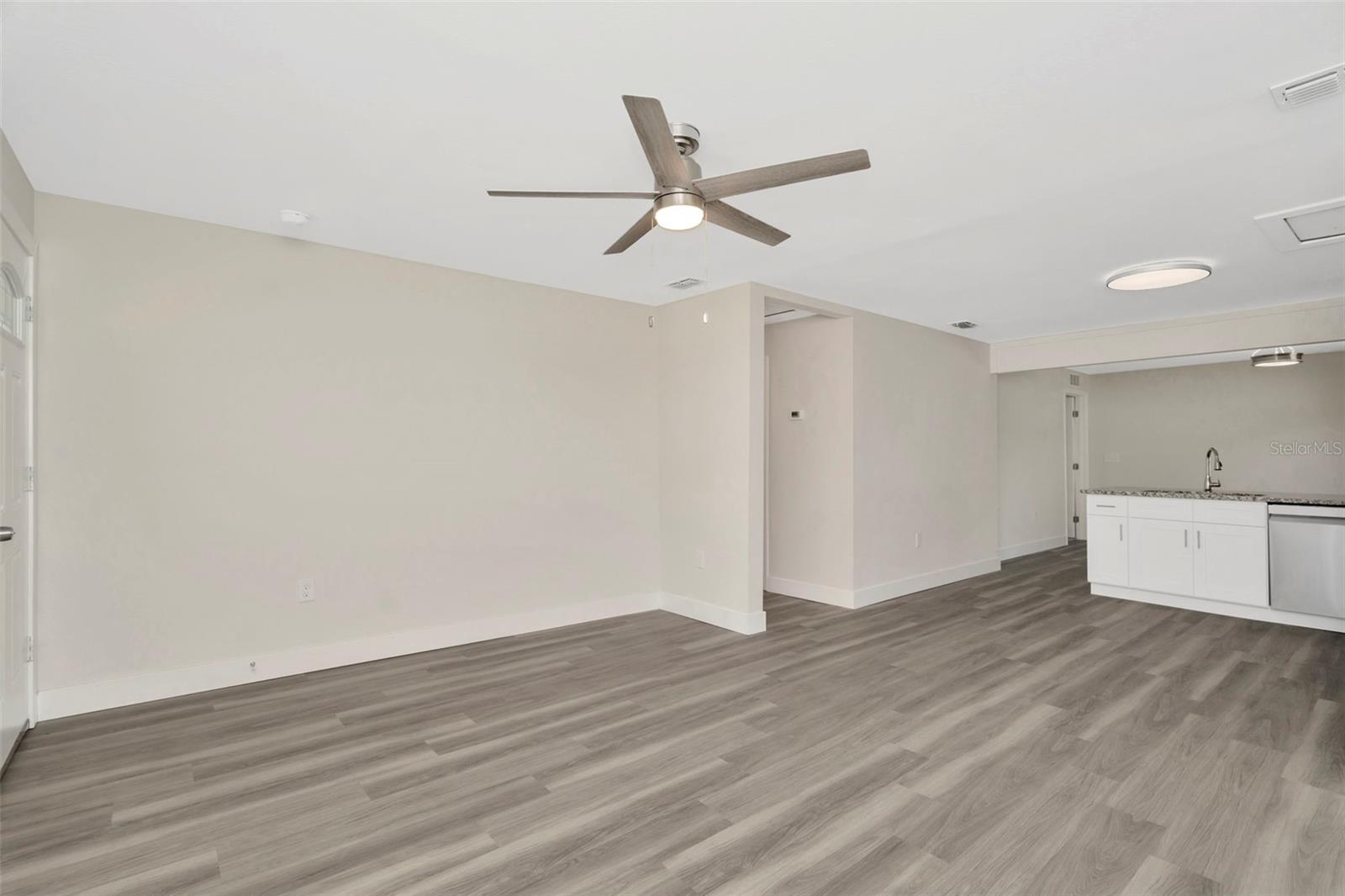 Image 14 of 42 For 8306 Orleans Avenue