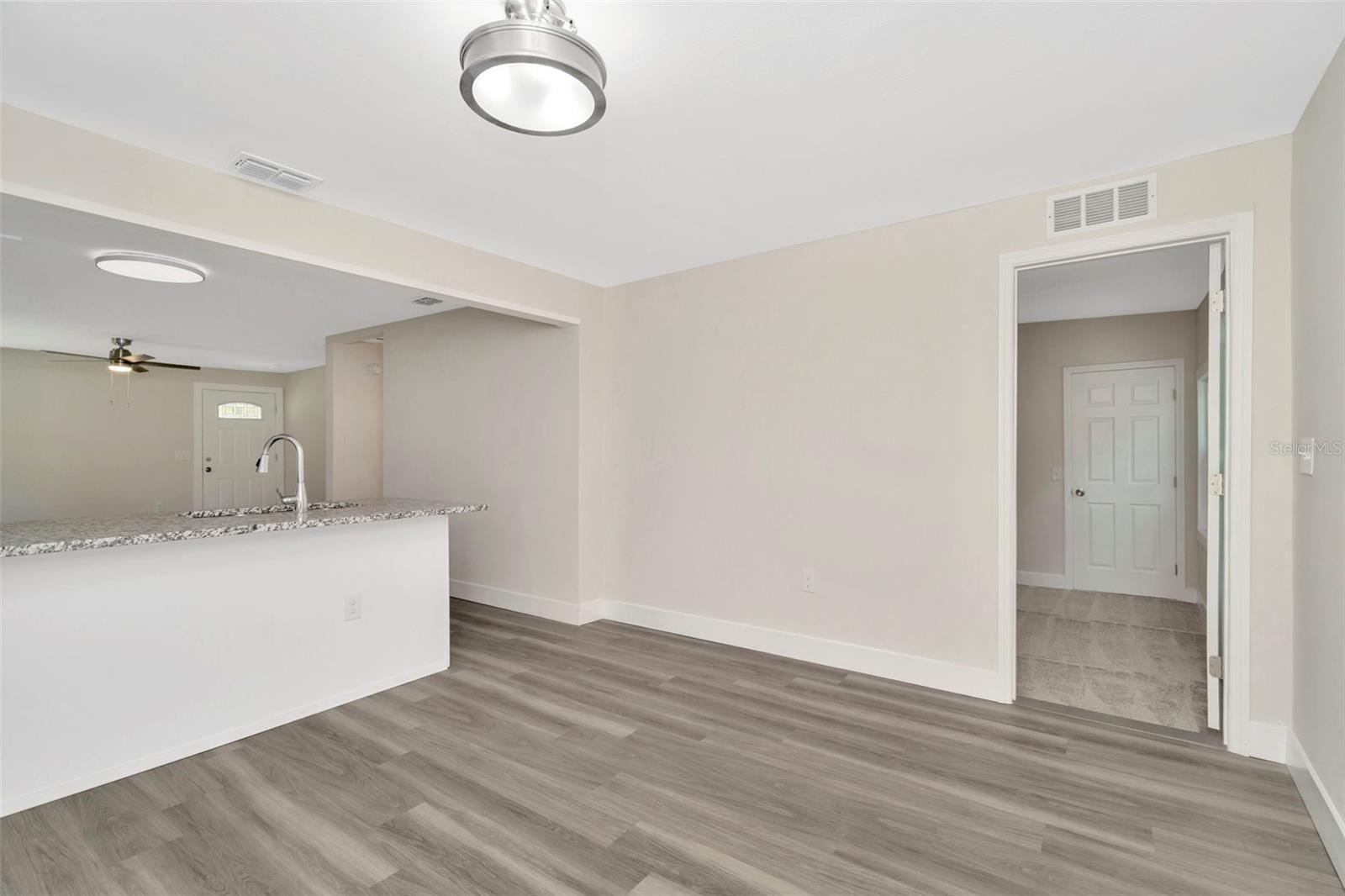 Image 19 of 42 For 8306 Orleans Avenue