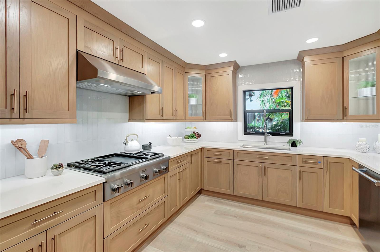 Image 20 of 45 For 4803 Longfellow Avenue