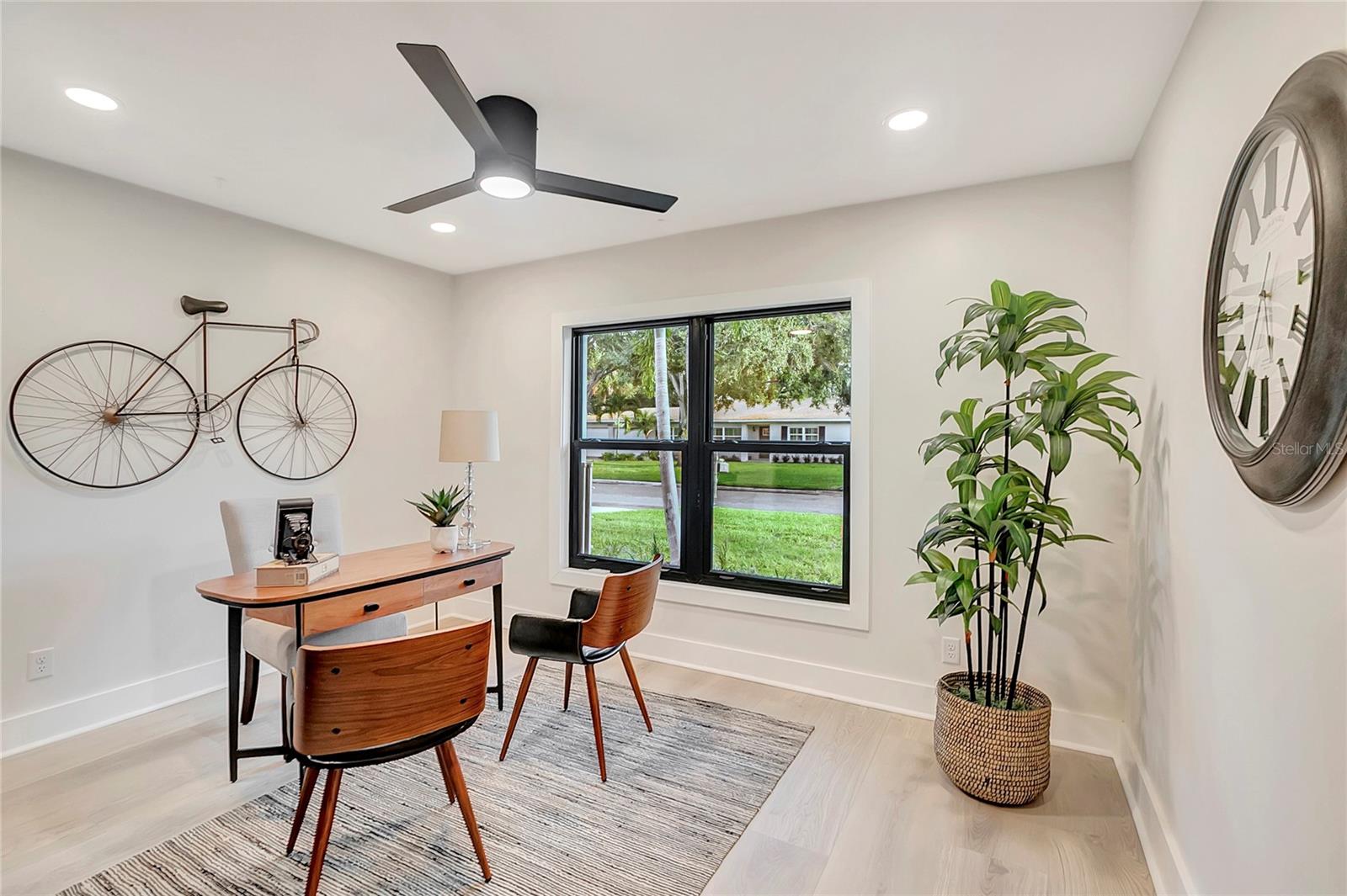 Image 4 of 45 For 4803 Longfellow Avenue