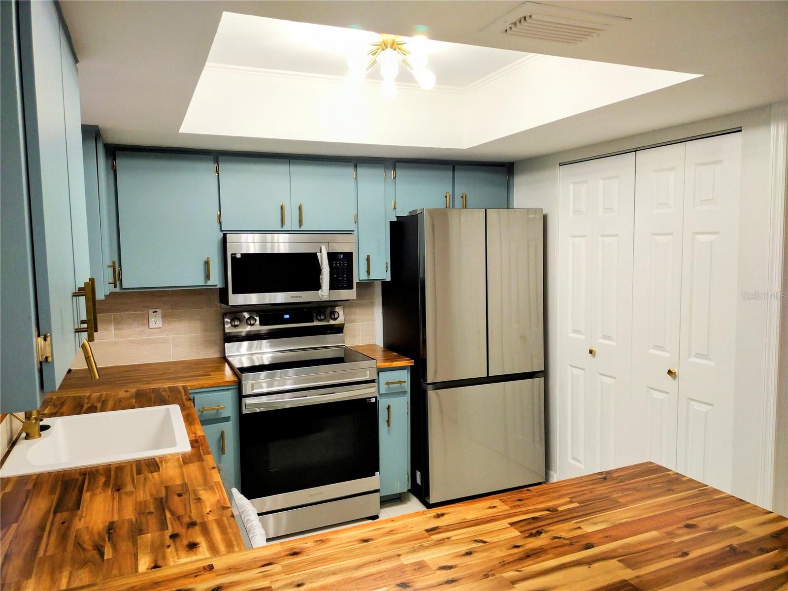 Image 13 of 54 For 1326 Idlewood Dr  1326