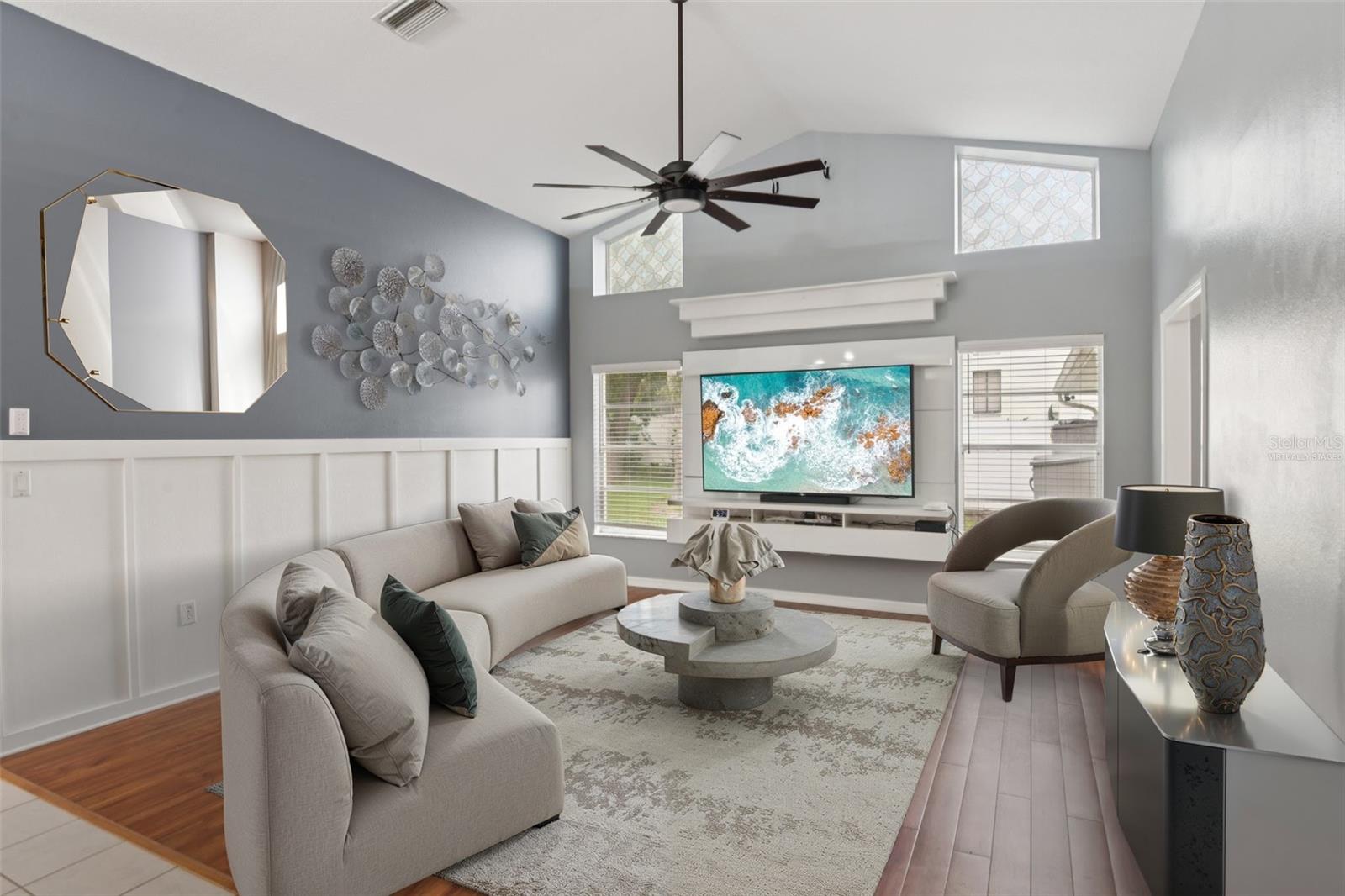 Image 4 of 41 For 13001 Jocelyn Way