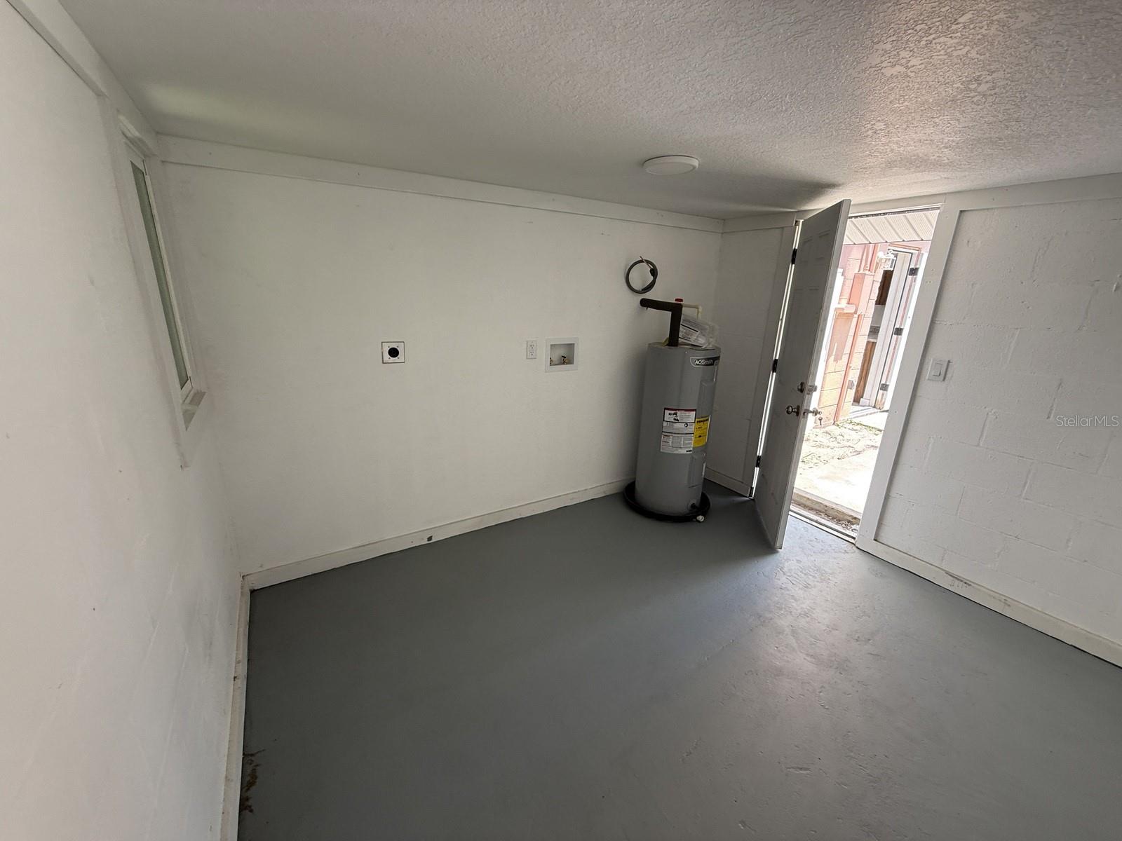 Image 28 of 30 For 2710 53rd Avenue N