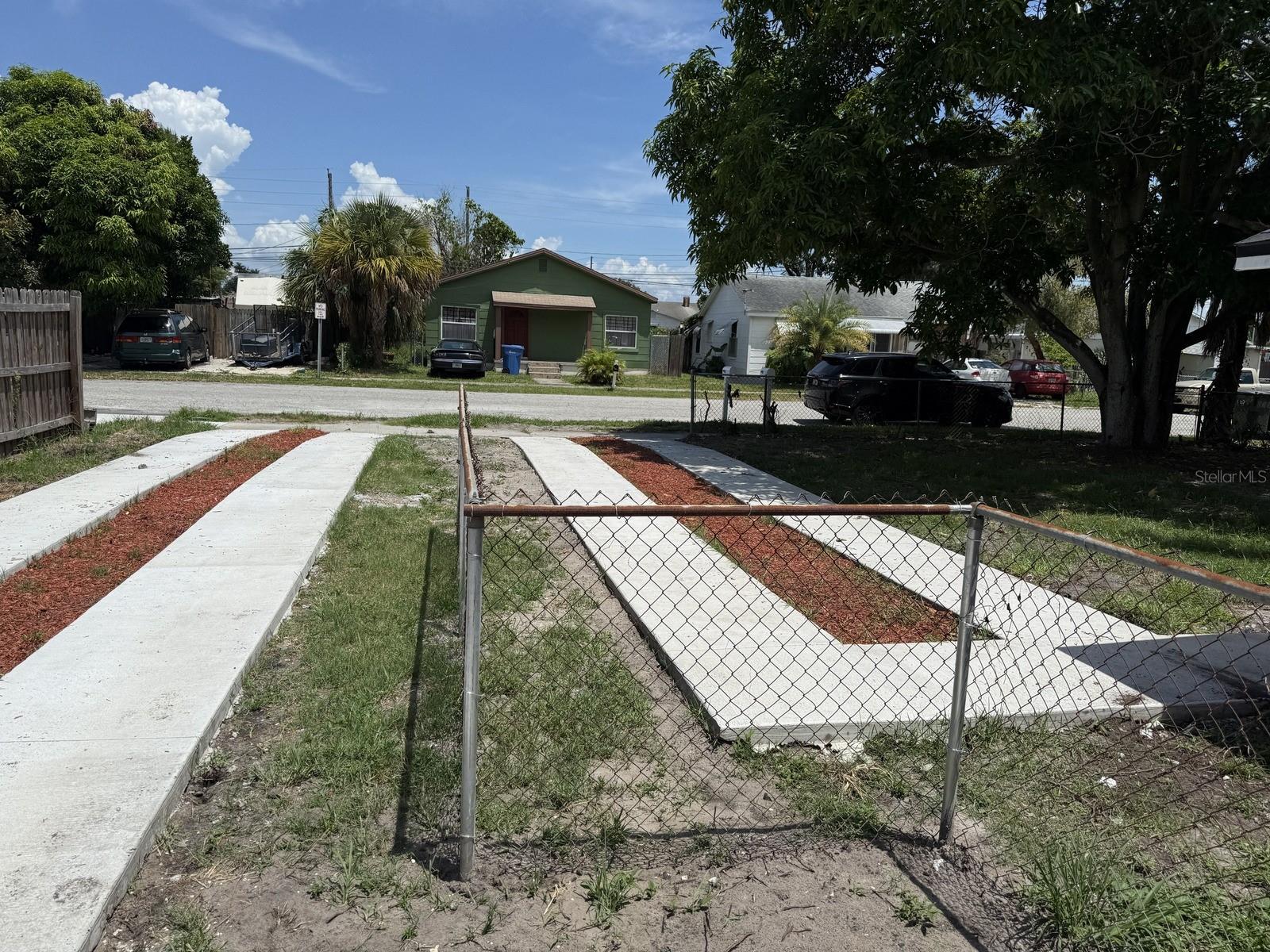 Image 8 of 30 For 2710 53rd Avenue N