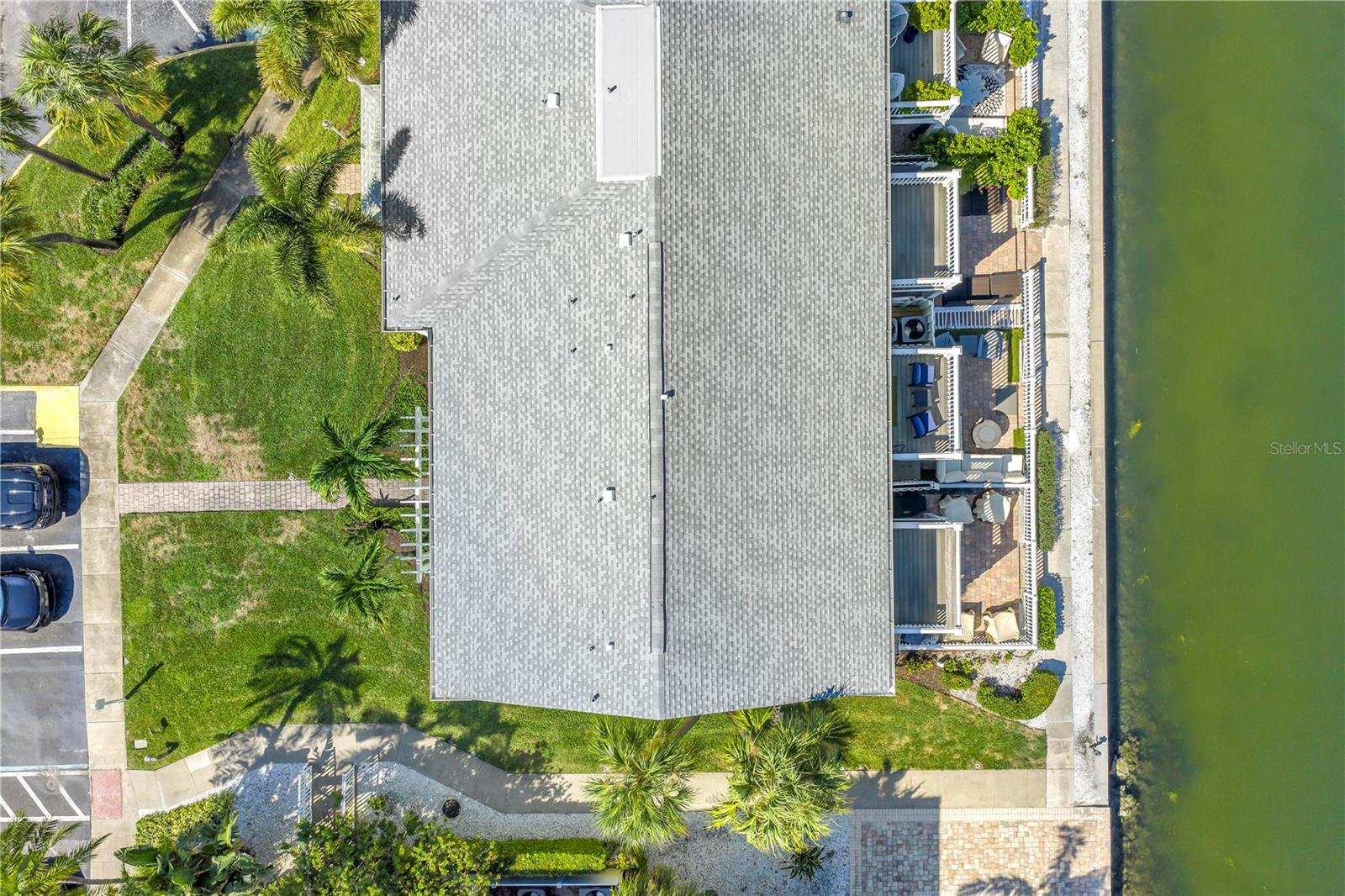 Image 53 of 62 For 4982 Coquina Key Drive Se