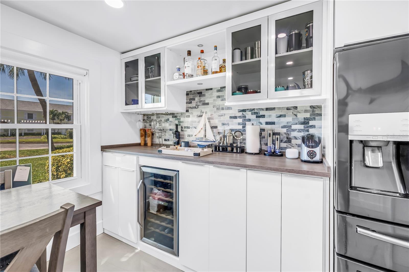 Image 9 of 62 For 4982 Coquina Key Drive Se