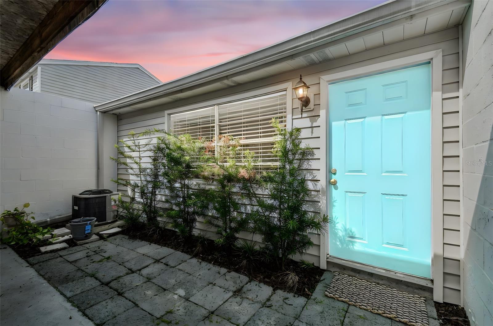 Details for 11922 Dietz Drive, TAMPA, FL 33626