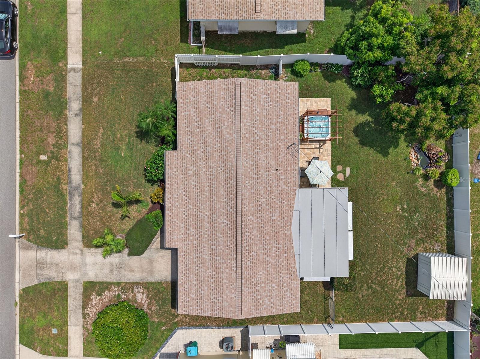Listing photo id 37 for 1667 Suffolk Drive