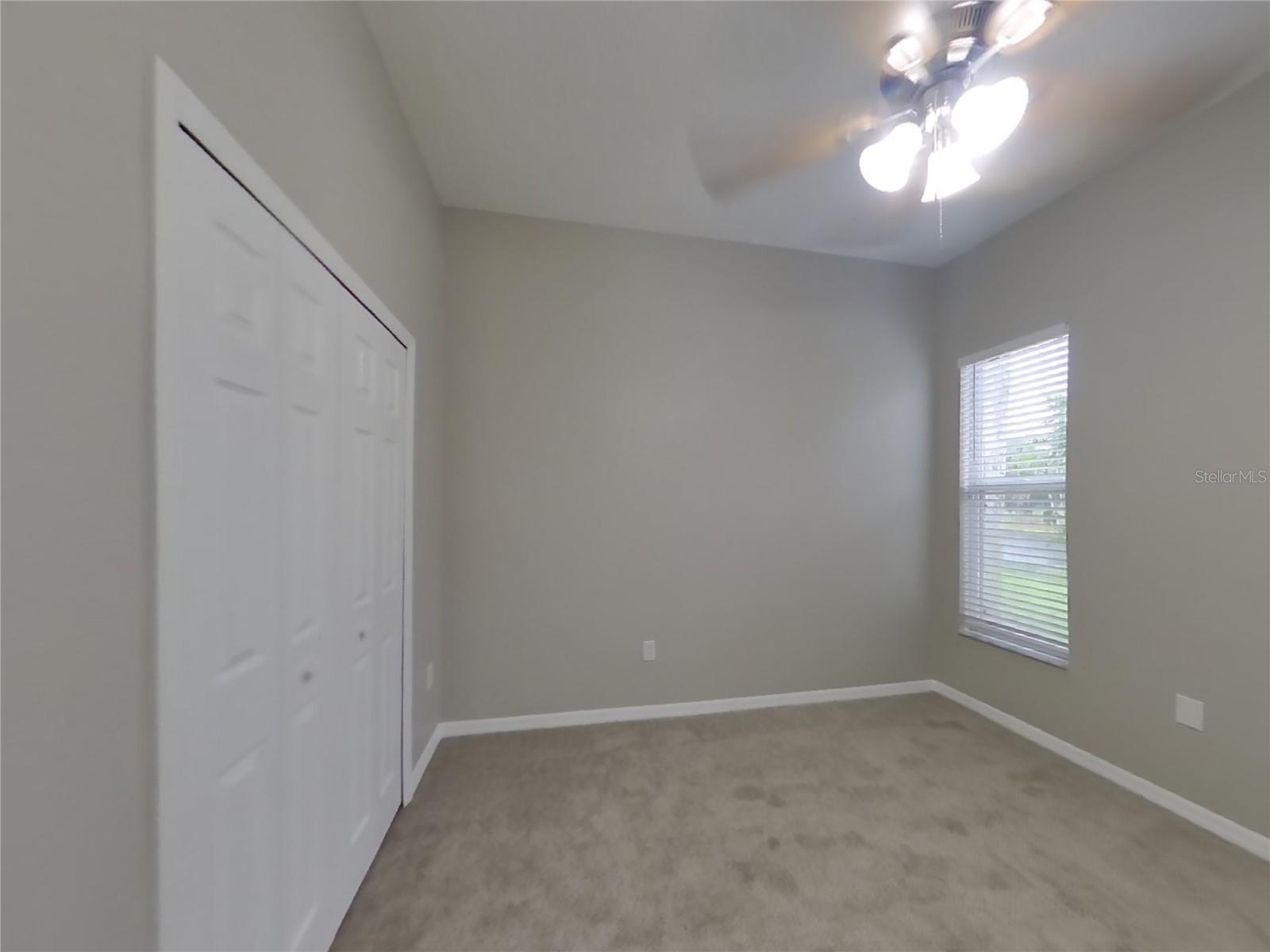 Image 16 of 27 For 18708 Forest Glen Court