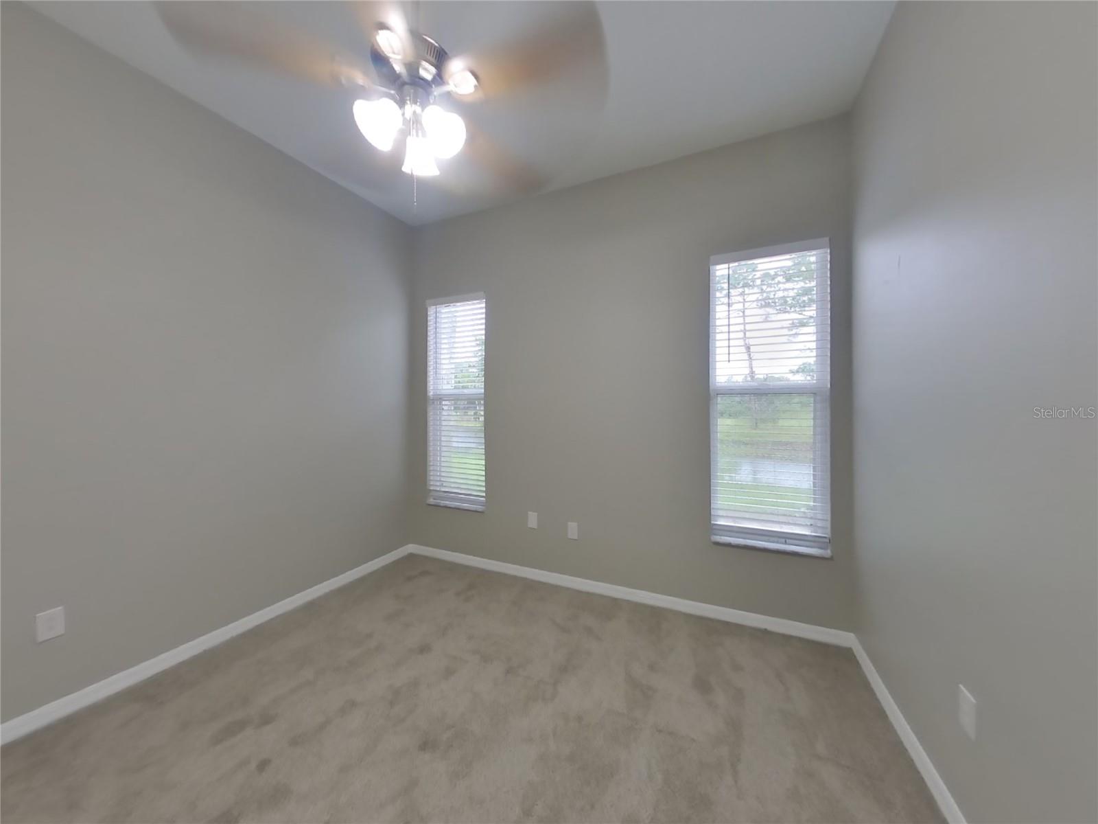 Image 17 of 27 For 18708 Forest Glen Court