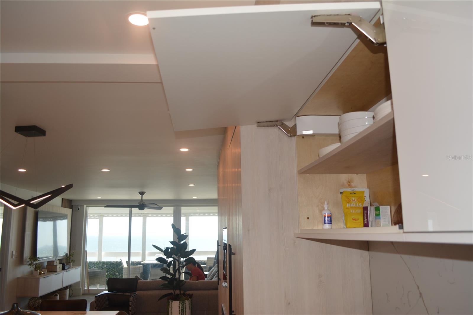 Image 67 of 70 For 17940 Gulf Boulevard 12d