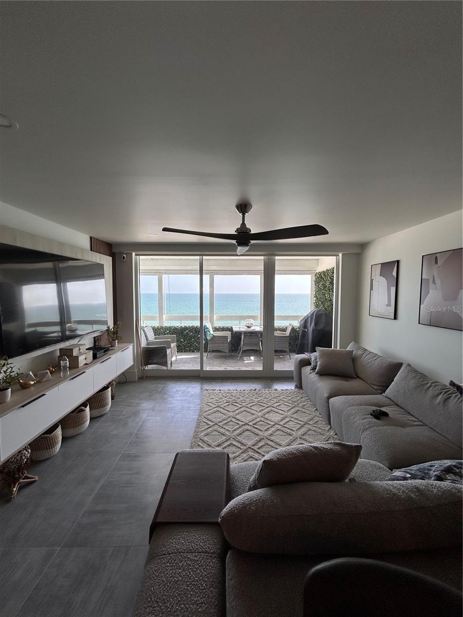Image 7 of 70 For 17940 Gulf Boulevard 12d