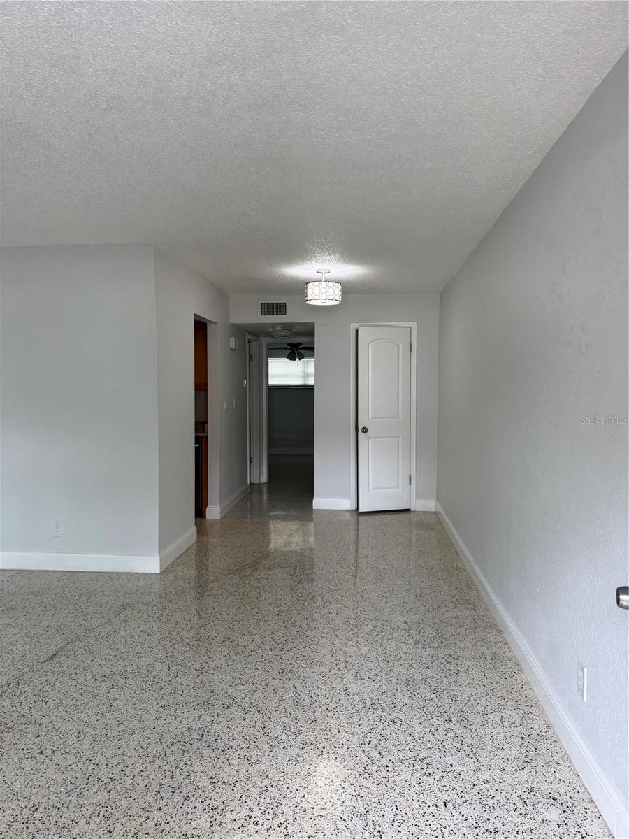 Image 4 of 5 For 4200 1st Street 2