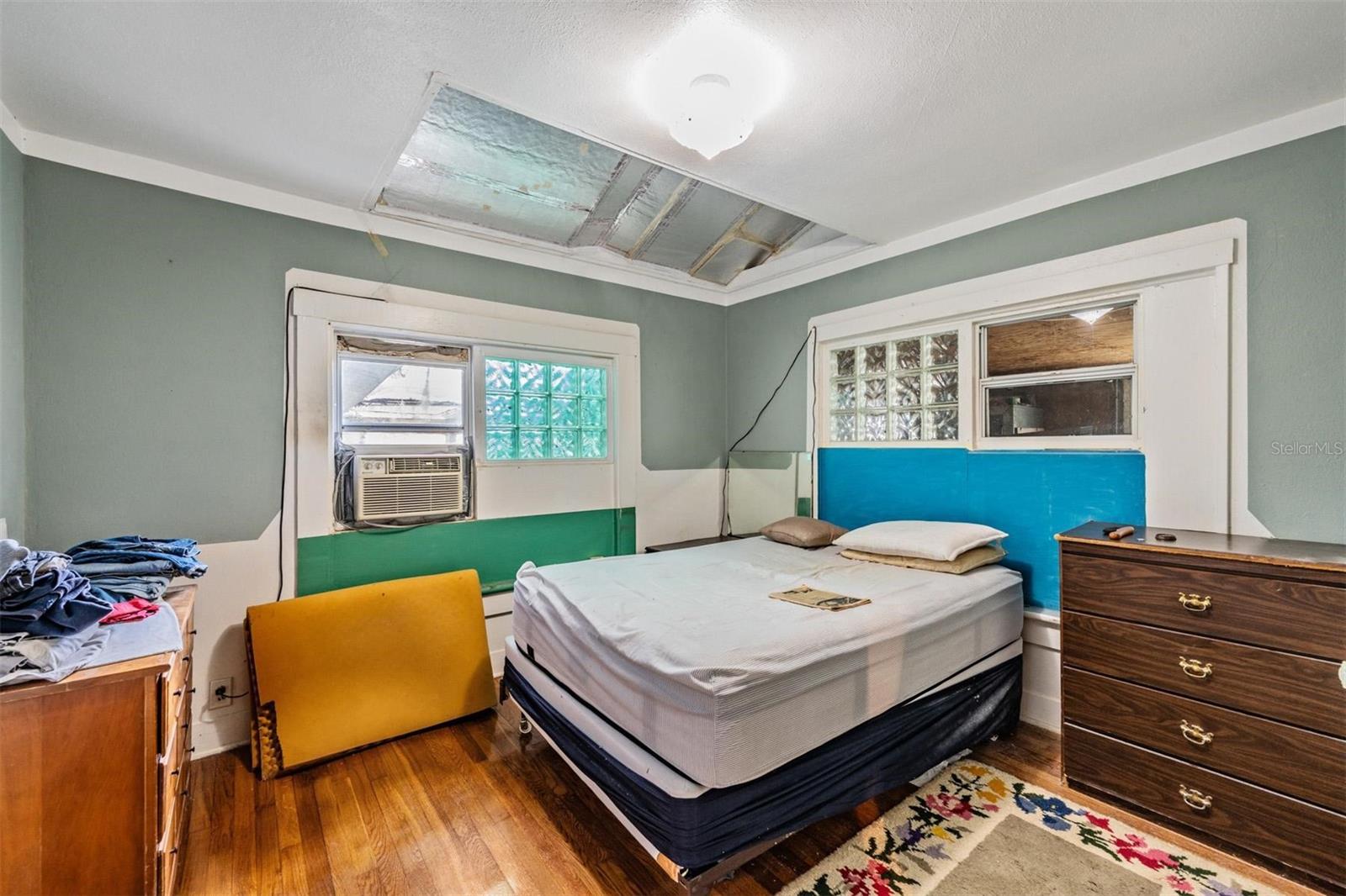 Image 16 of 21 For 7009 15th Street