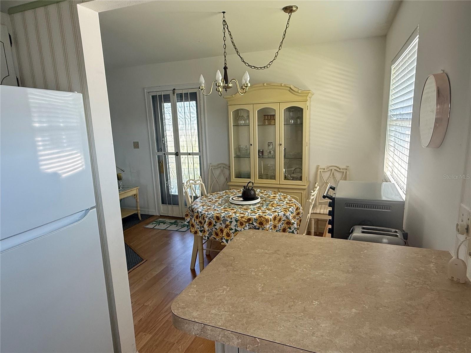 Image 14 of 27 For 205 Andover Place N 101