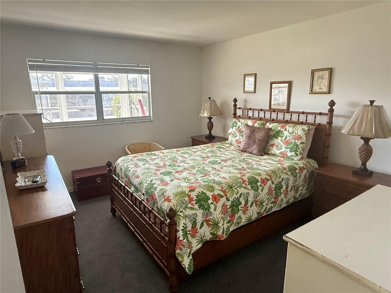 Image 17 of 27 For 205 Andover Place N 101