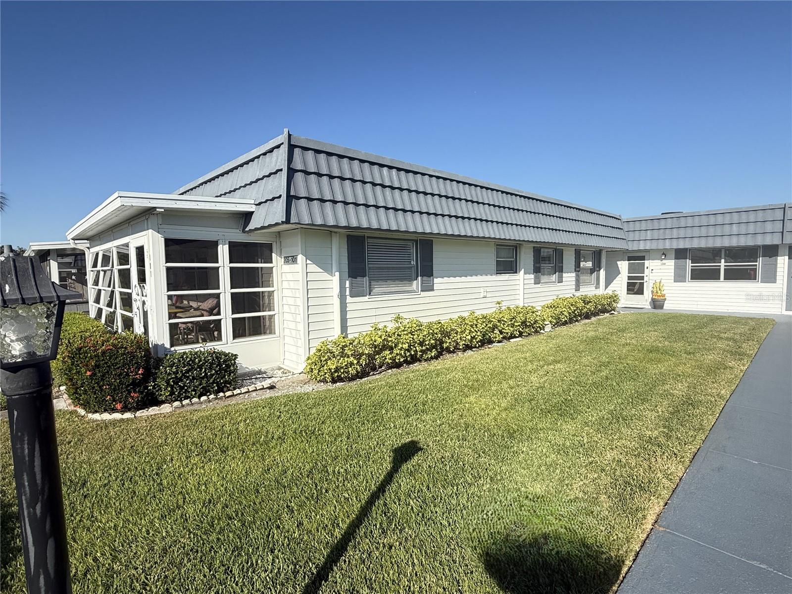 Image 2 of 27 For 205 Andover Place N 101