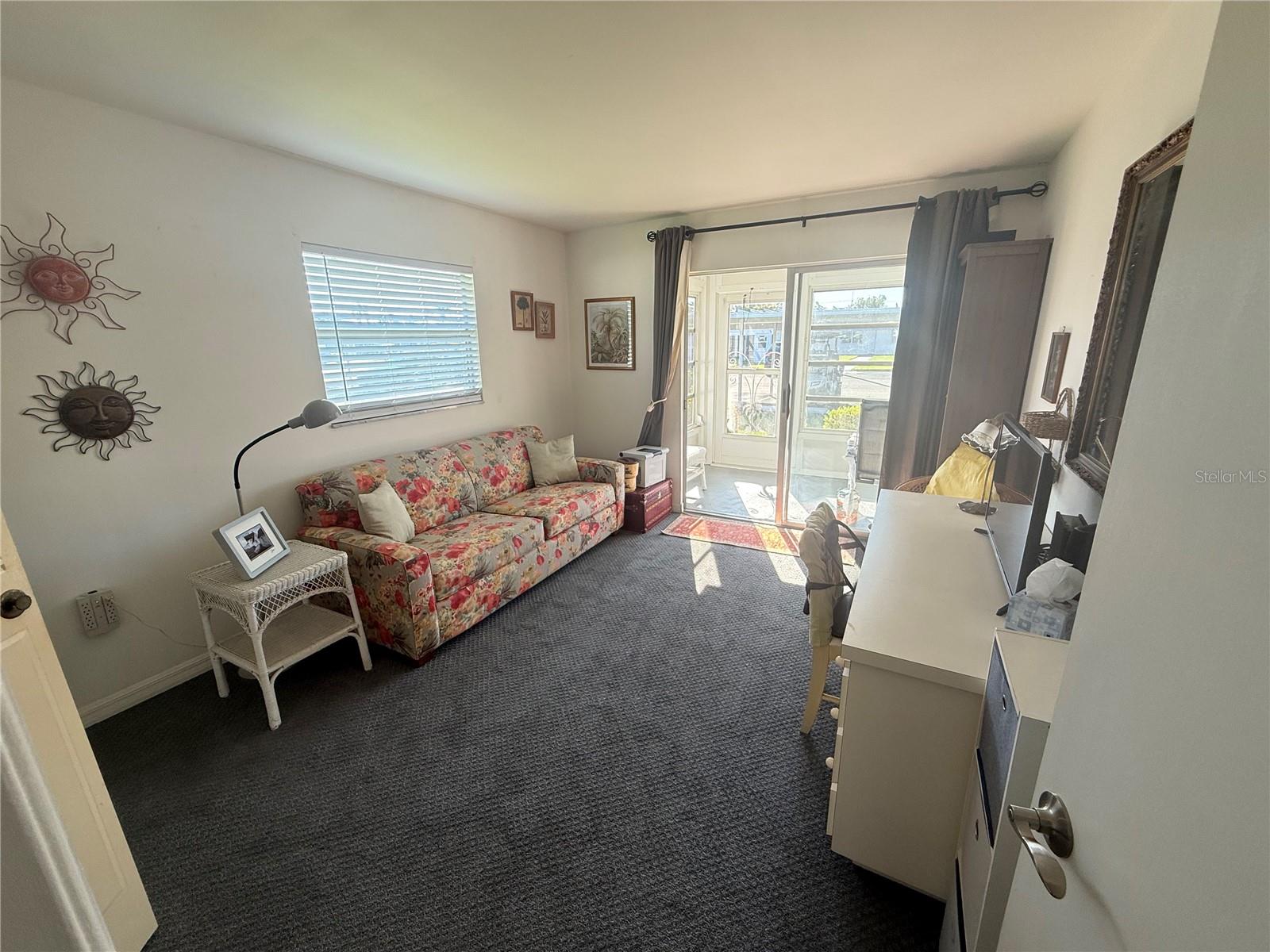 Image 23 of 27 For 205 Andover Place N 101