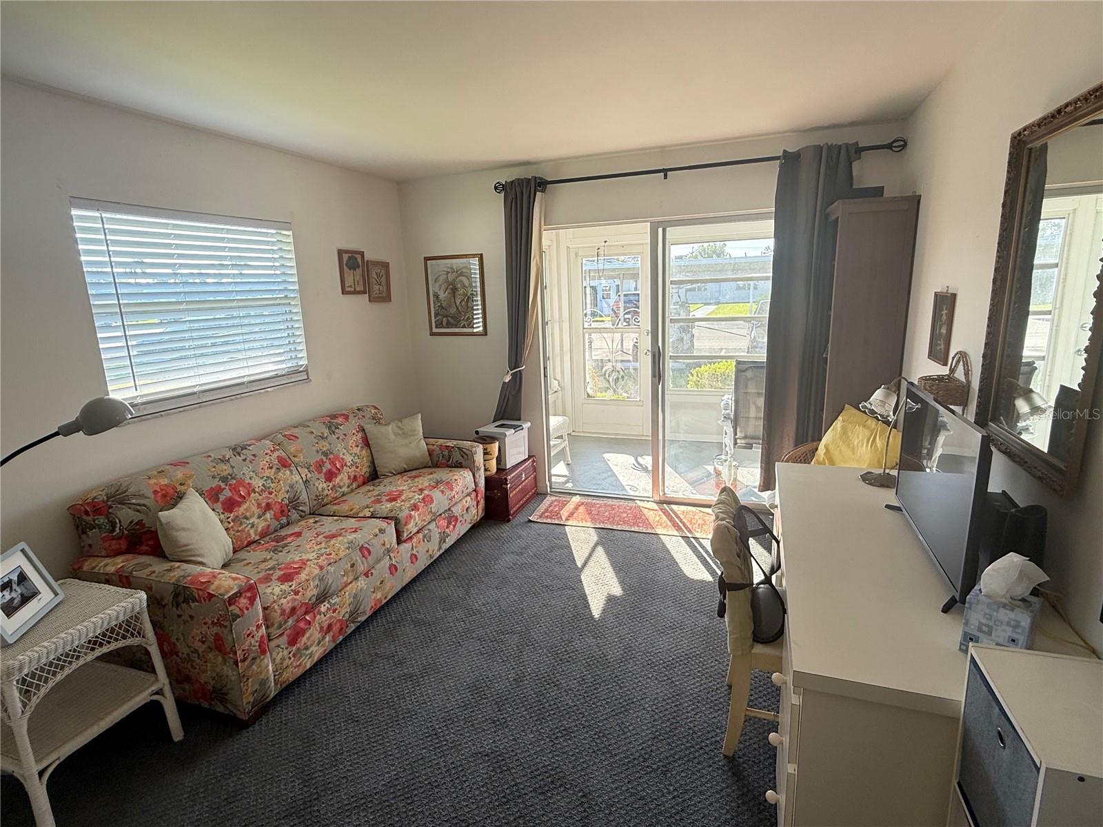 Image 5 of 27 For 205 Andover Place N 101