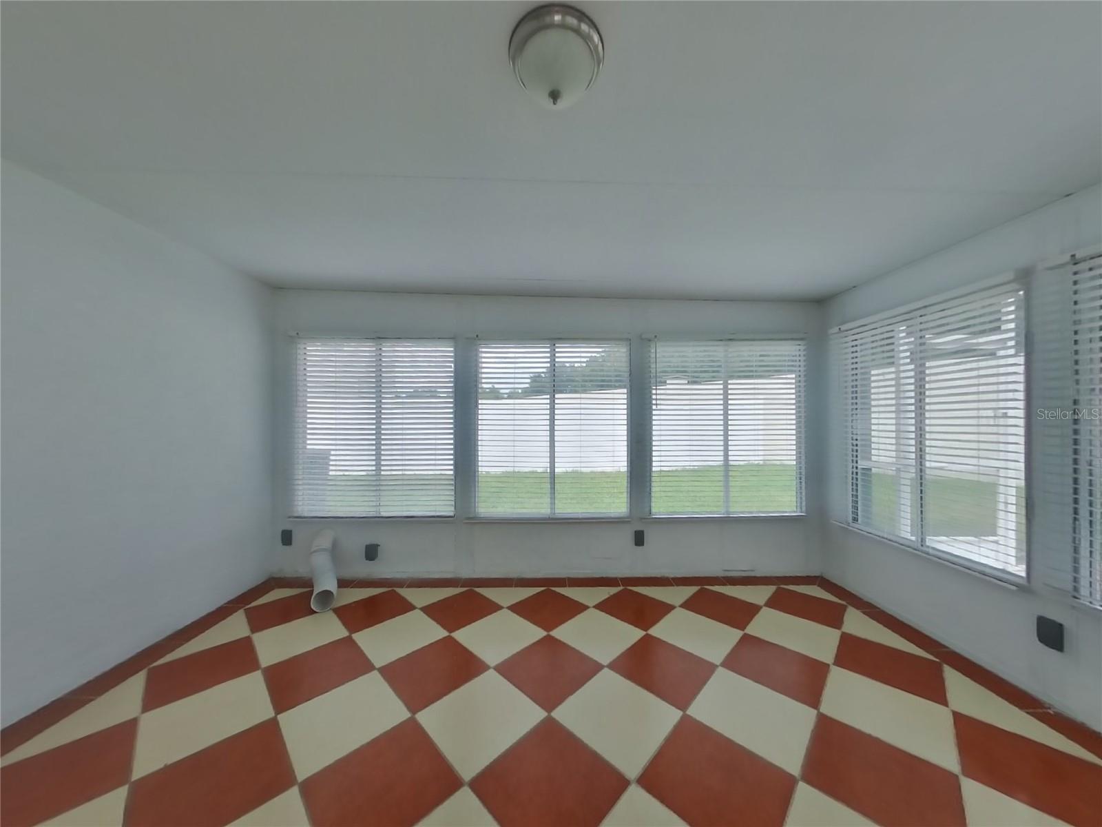 Image 16 of 18 For 8808 Bayaud Drive