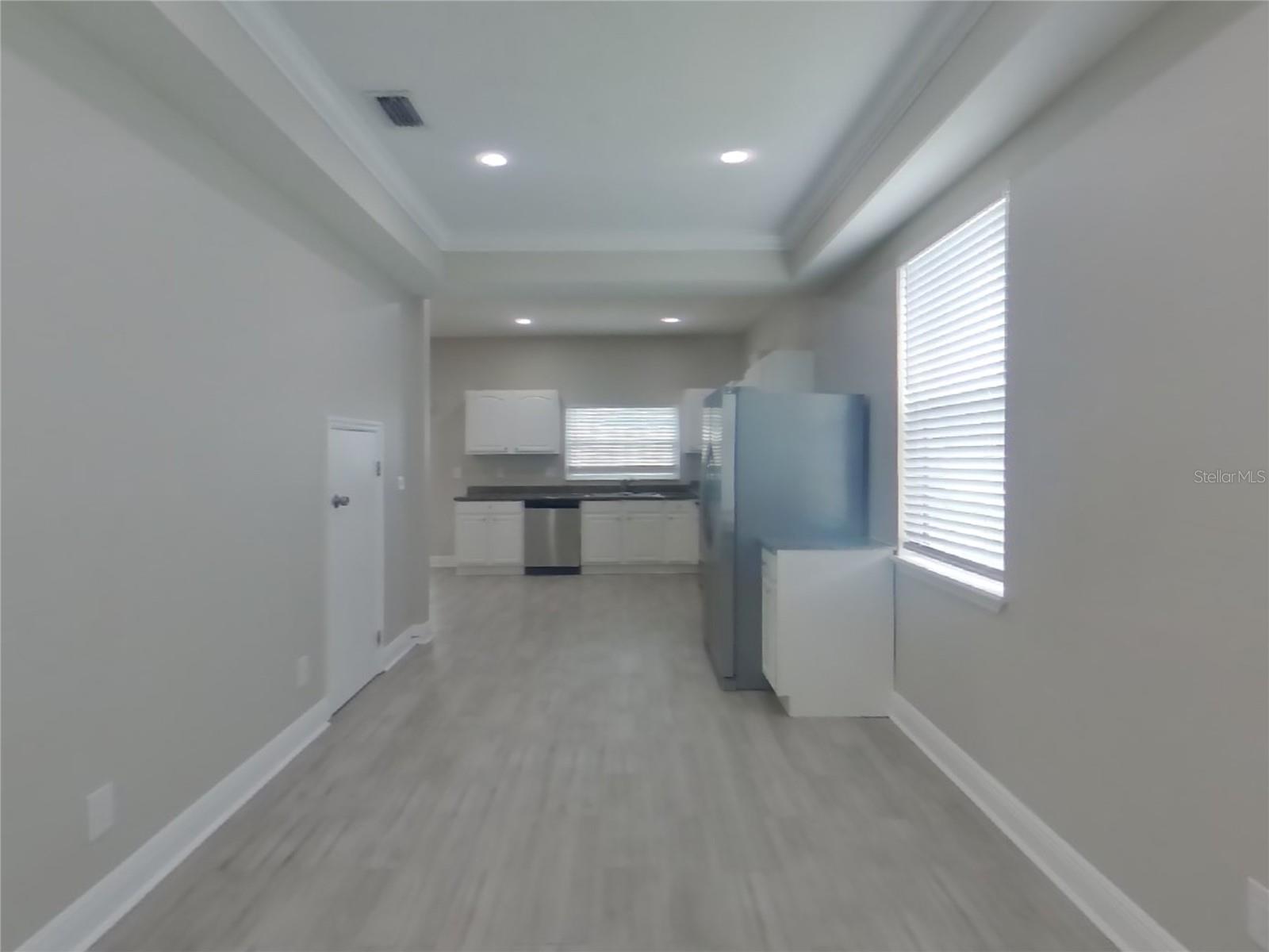 Image 4 of 18 For 8808 Bayaud Drive