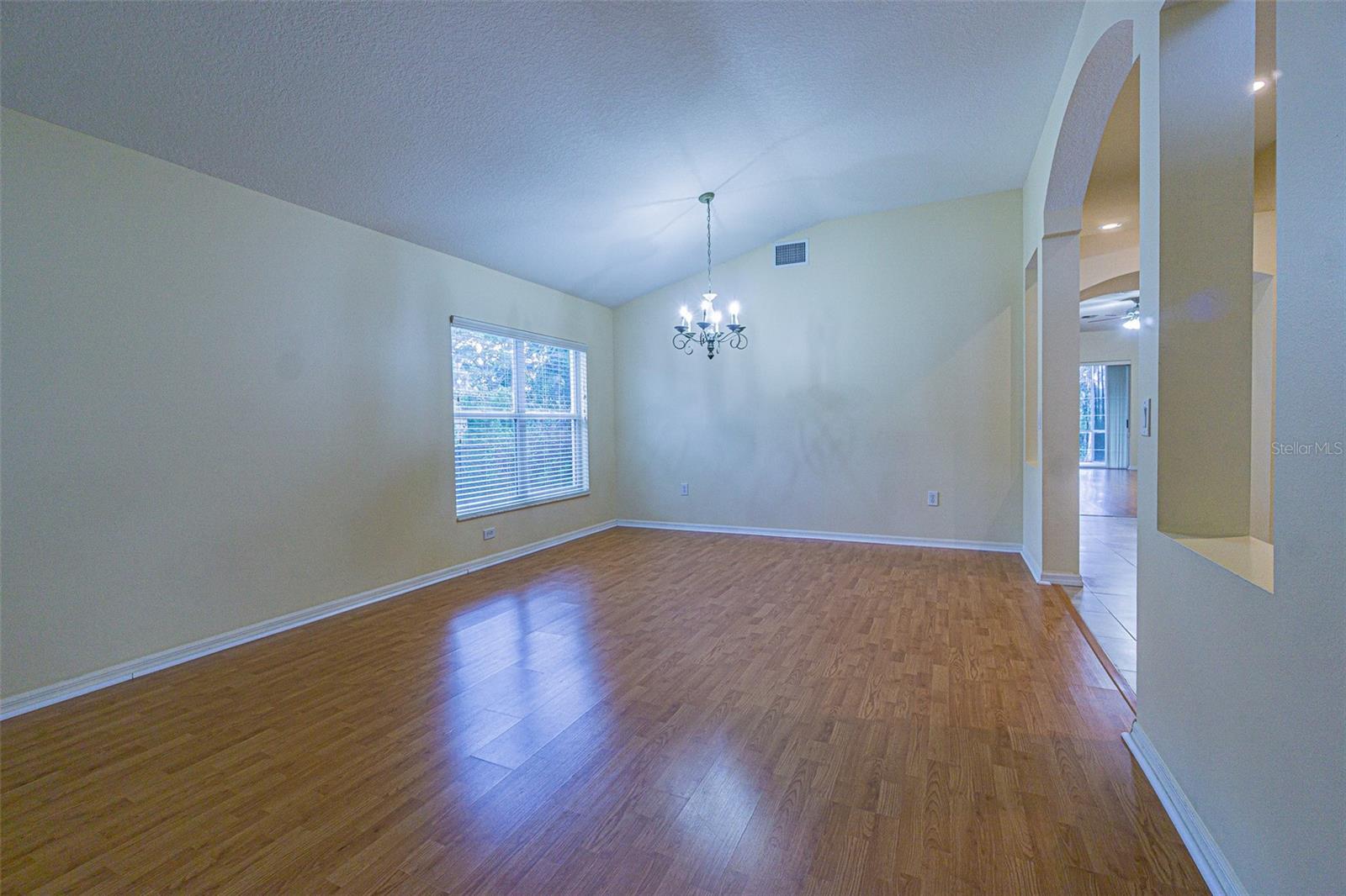 Image 12 of 35 For 18024 Arbor Crest Drive