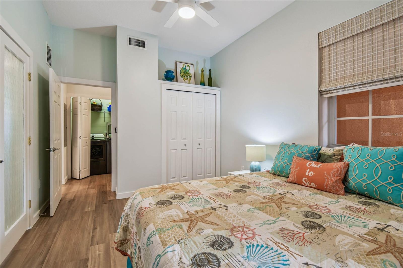 Image 30 of 39 For 530 Gulfview Boulevard 304
