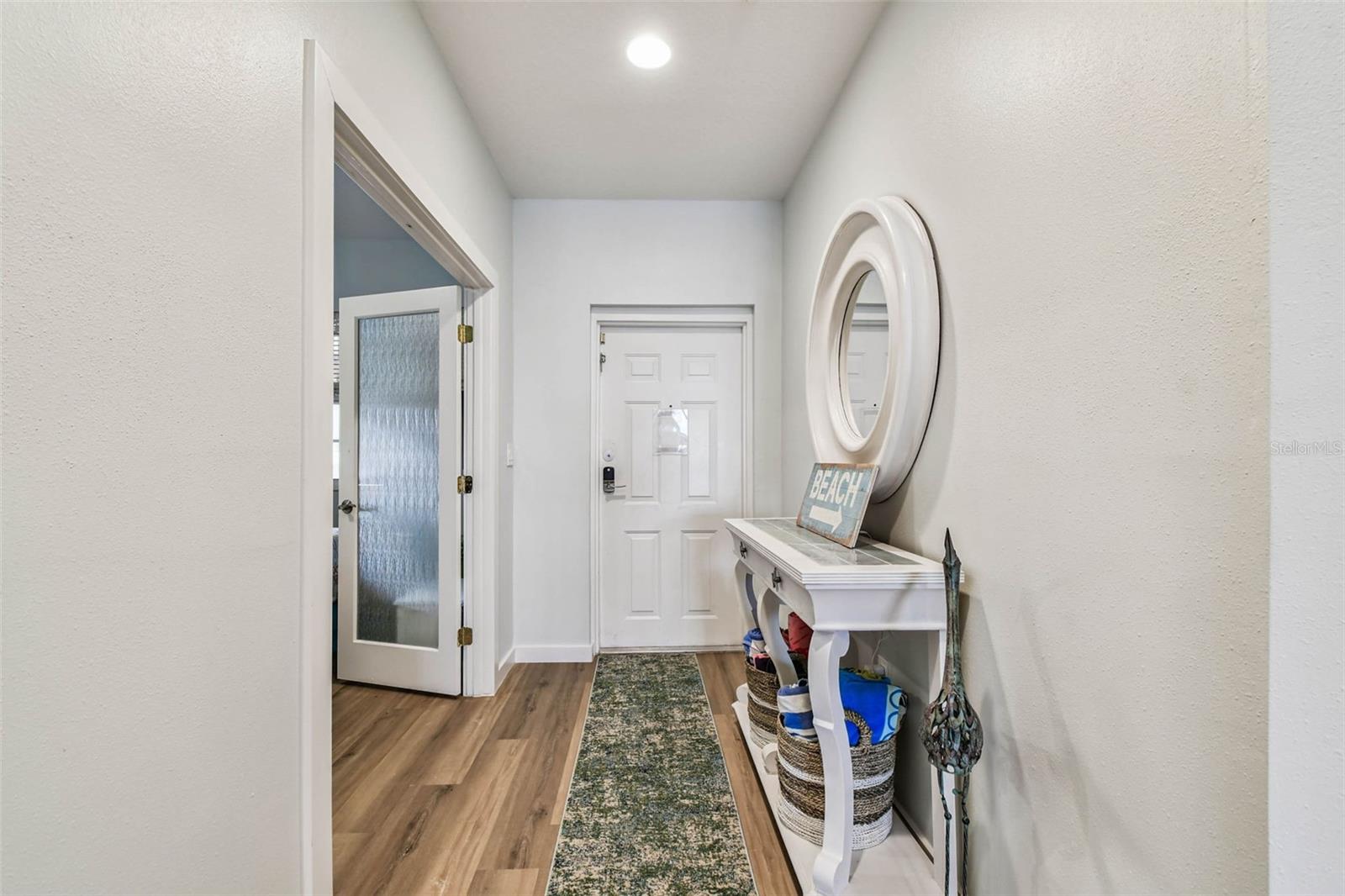 Image 8 of 39 For 530 Gulfview Boulevard 304