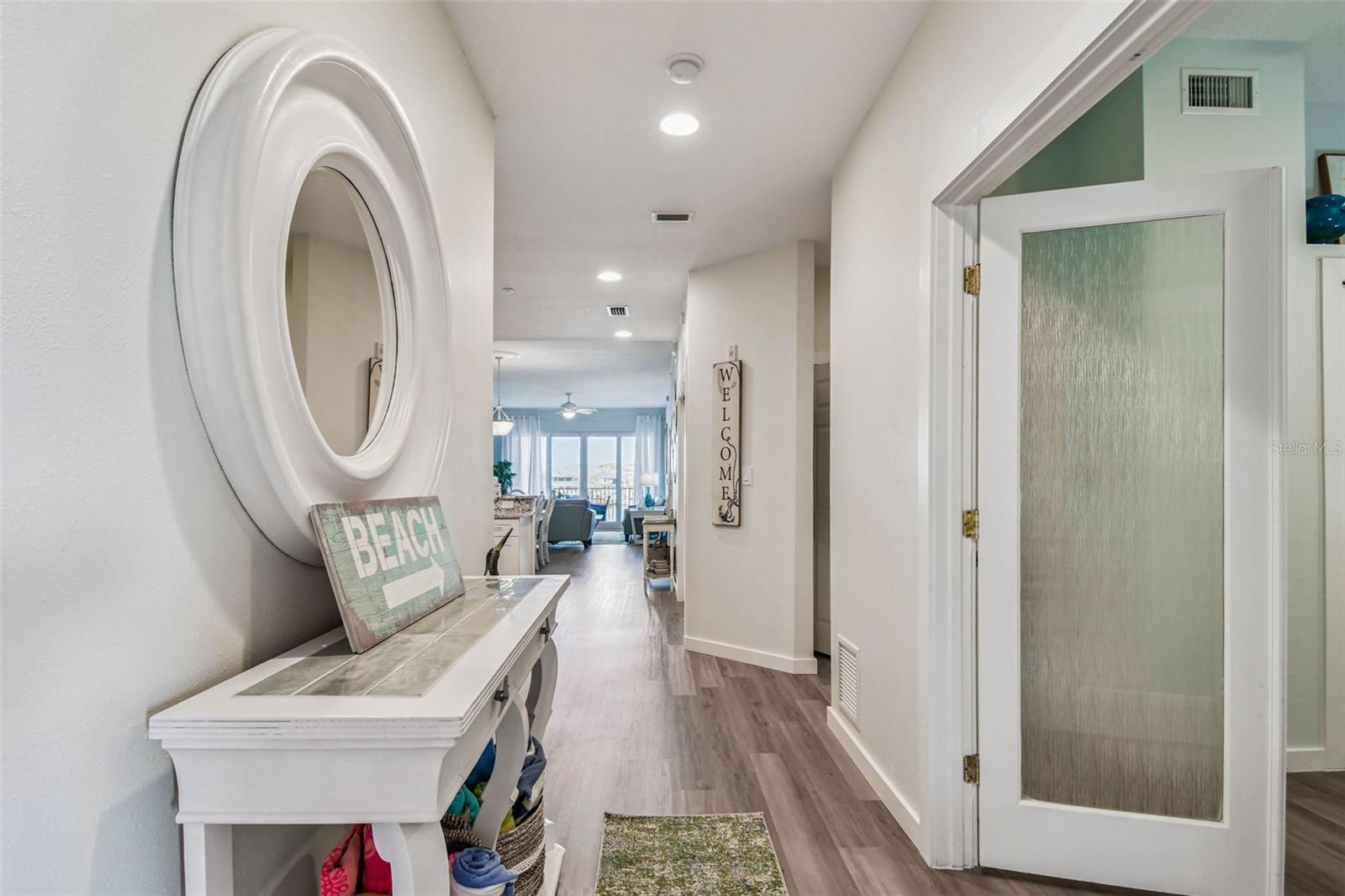 Image 9 of 39 For 530 Gulfview Boulevard 304