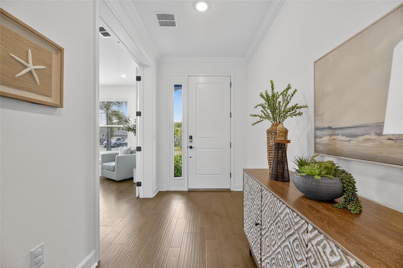 Image 15 of 75 For 977 Signet Drive